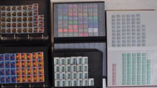 COLLECTION OF USED UK DECIMAL STAMPS