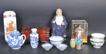 COLLECTION OF VINTAGE 20TH CENTURY CHINESE ORIENTAL CERAMICS