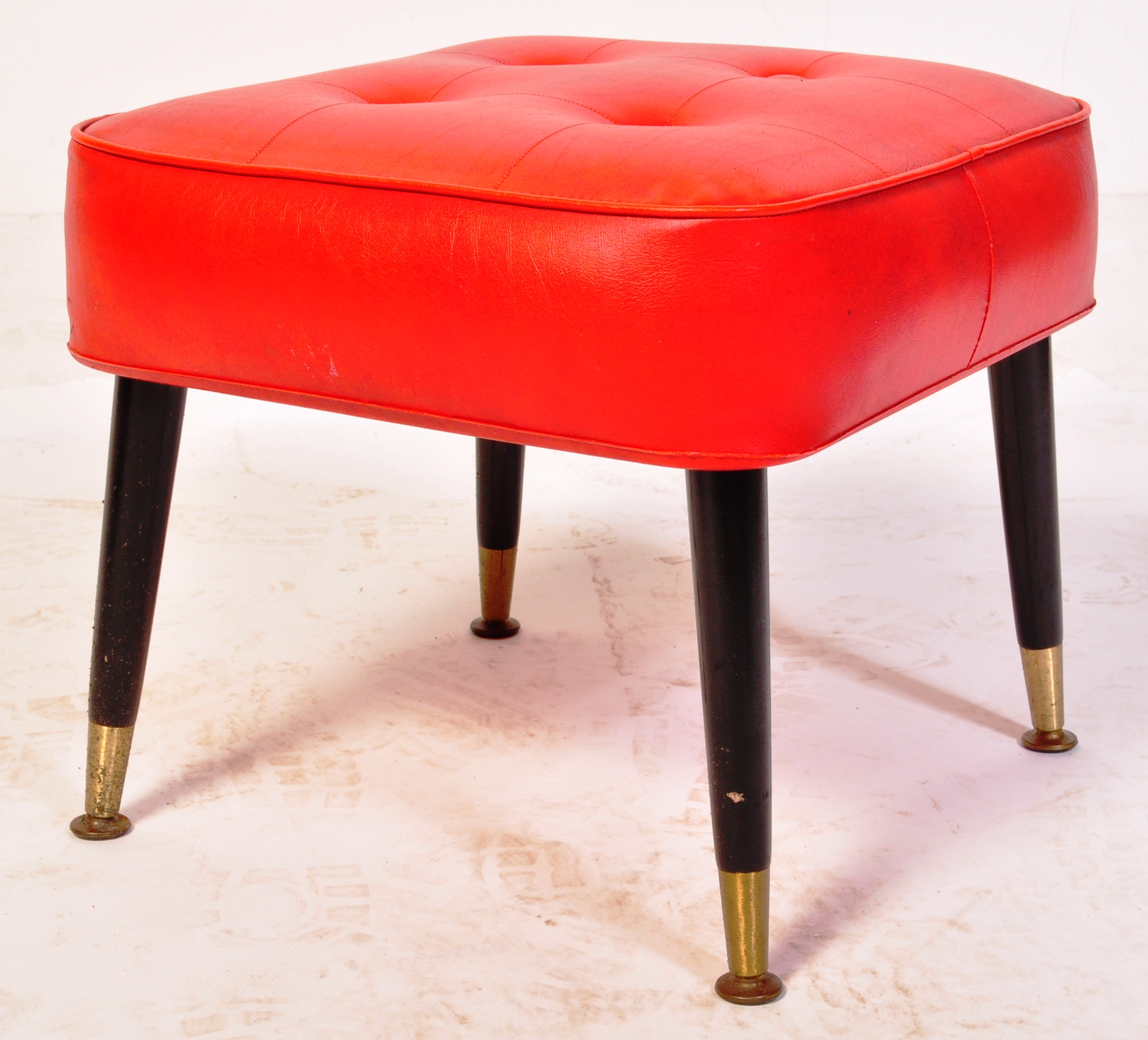 COLLECTION OF RETRO VINTAGE FURNITURE - Image 6 of 11