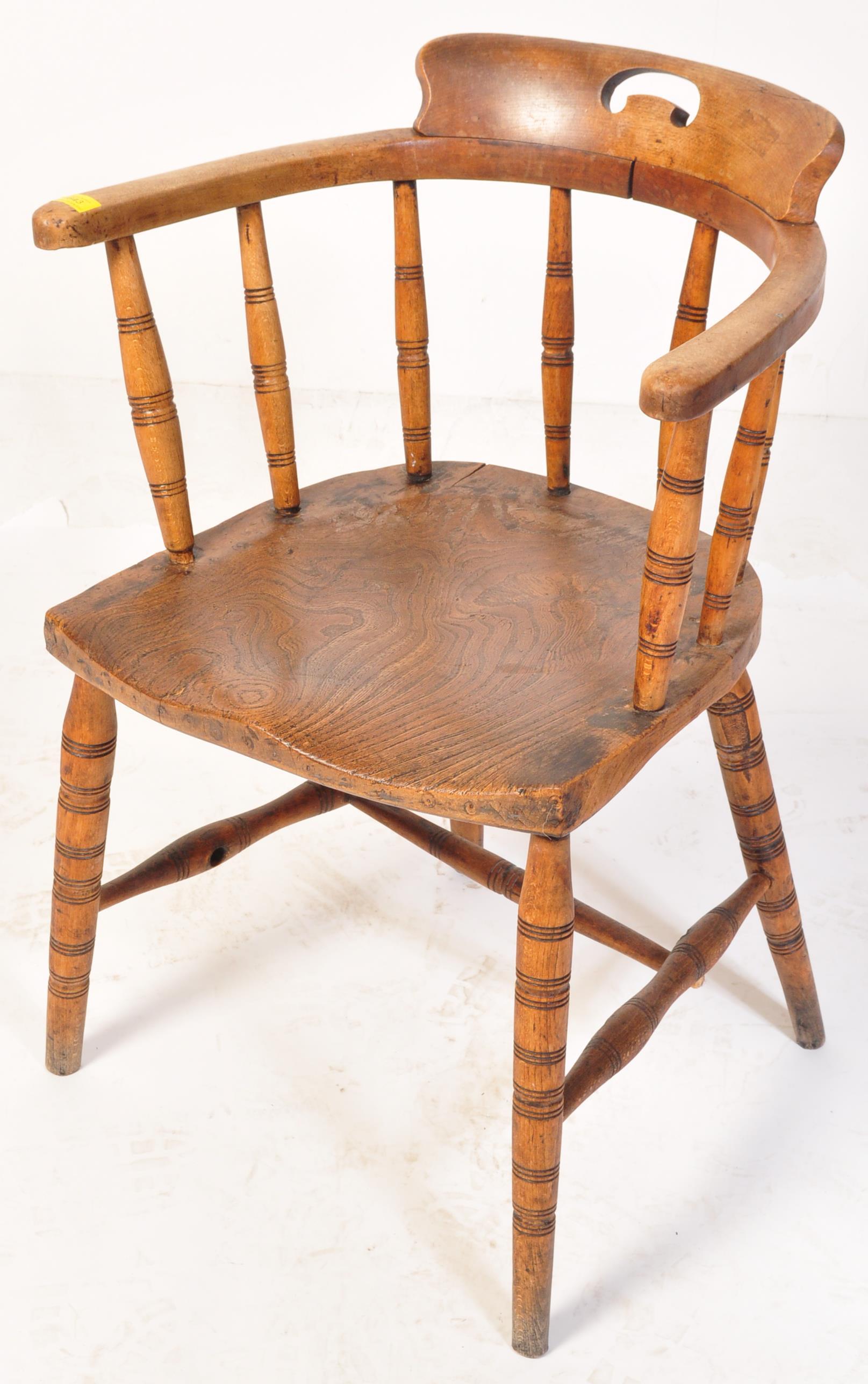VICTORIAN 19TH CENTURY BEECH & ELM SMOKERS BOW CHAIR - Image 2 of 9