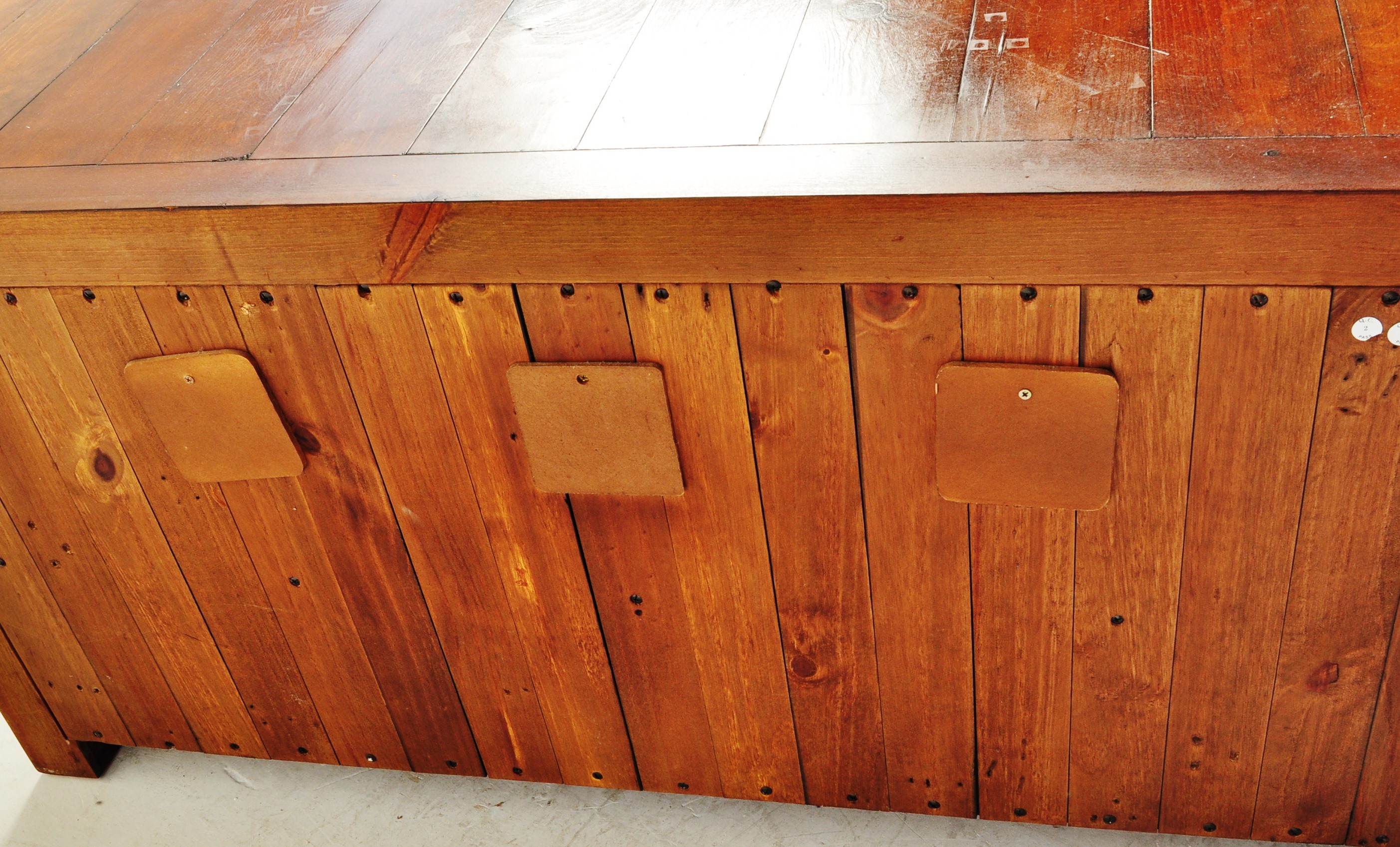 20TH CENTURY EXOTIC HARDWOOD SIDEBOARD CREDENZA - Image 8 of 8