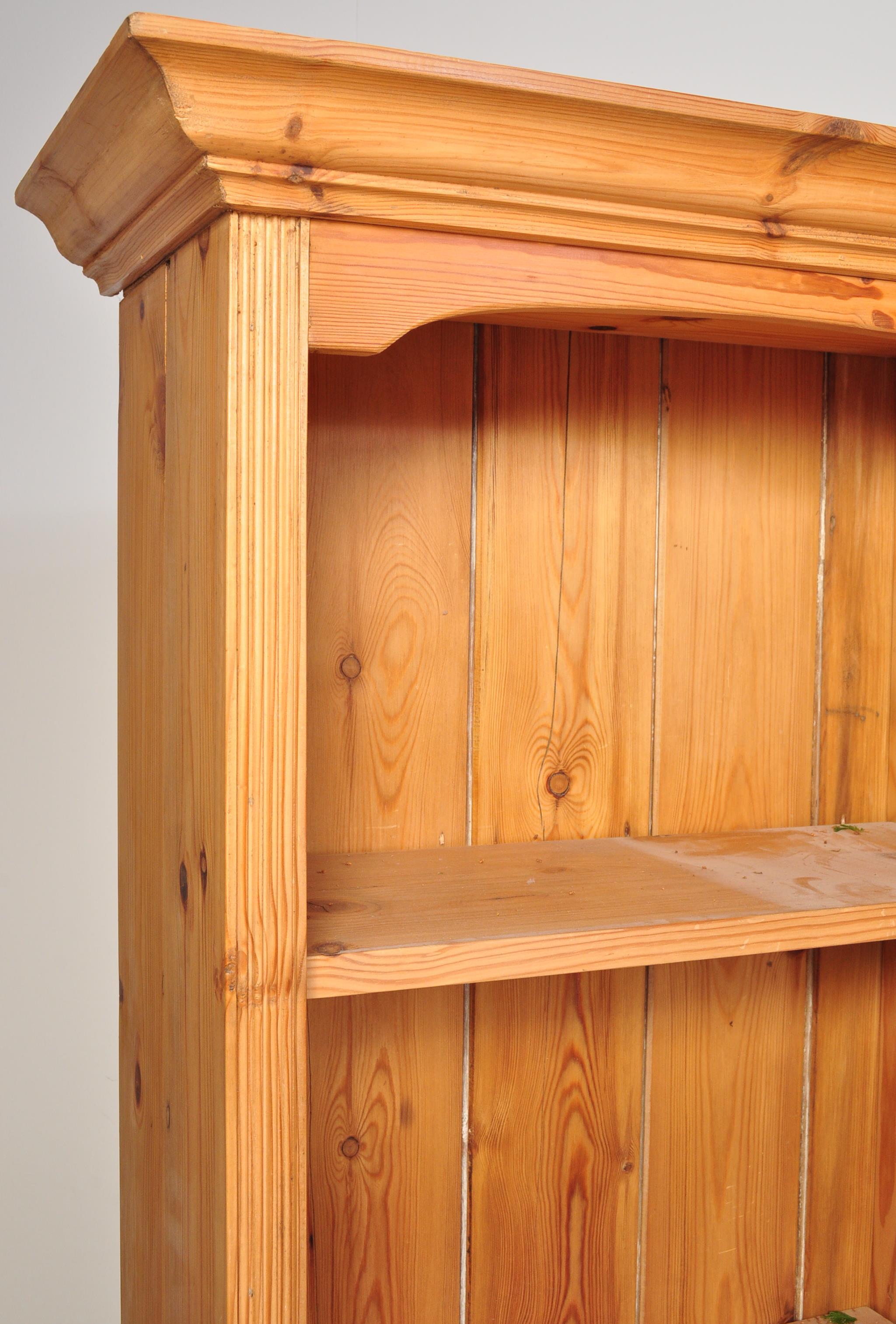 LARGE COUNTRY 20TH CENTURY PINE TRIPLE BOOKCASE - Image 4 of 4