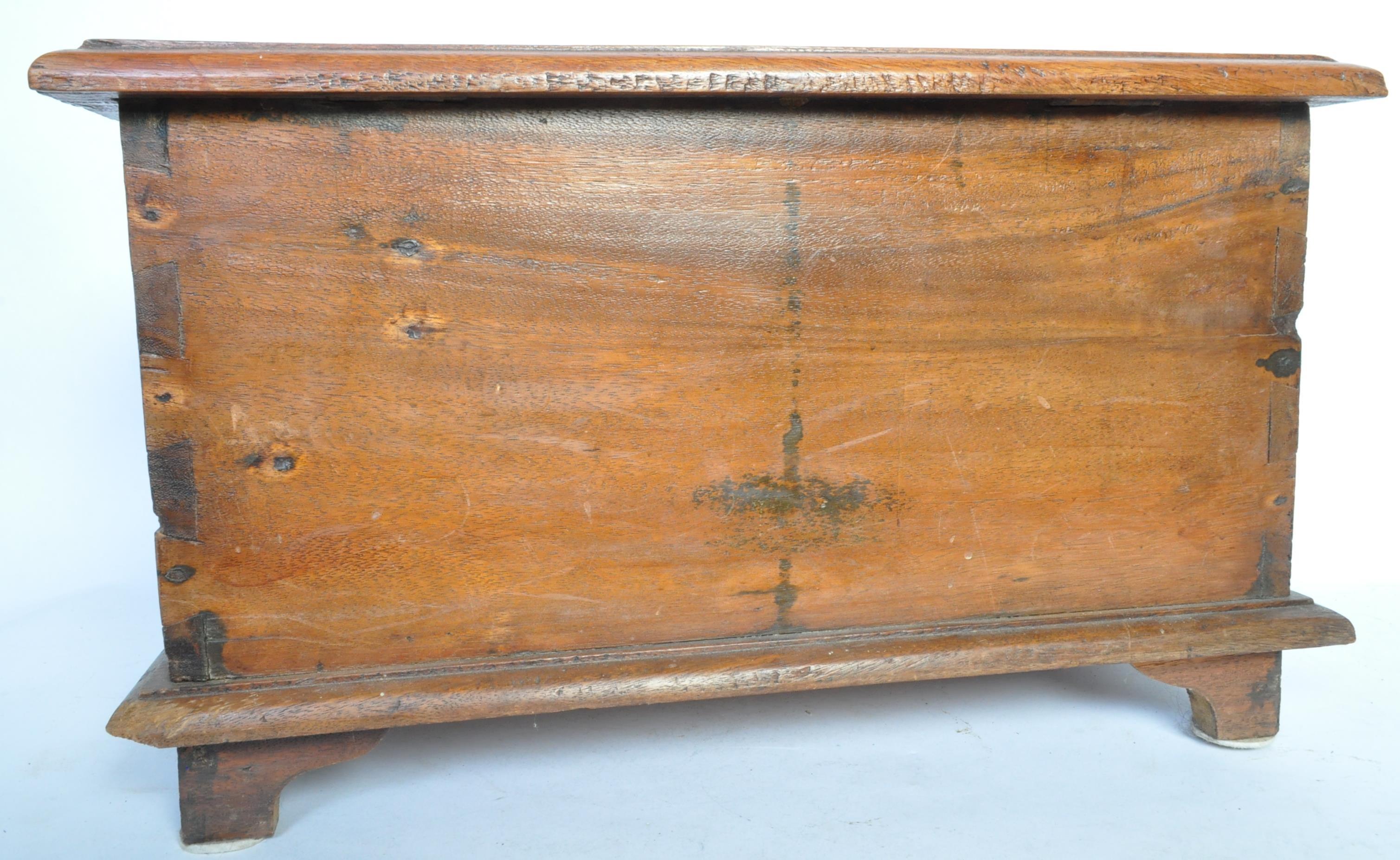 19TH CENTURY COUNTRY MAHOGANY COFFER BOX CHEST - Image 5 of 5