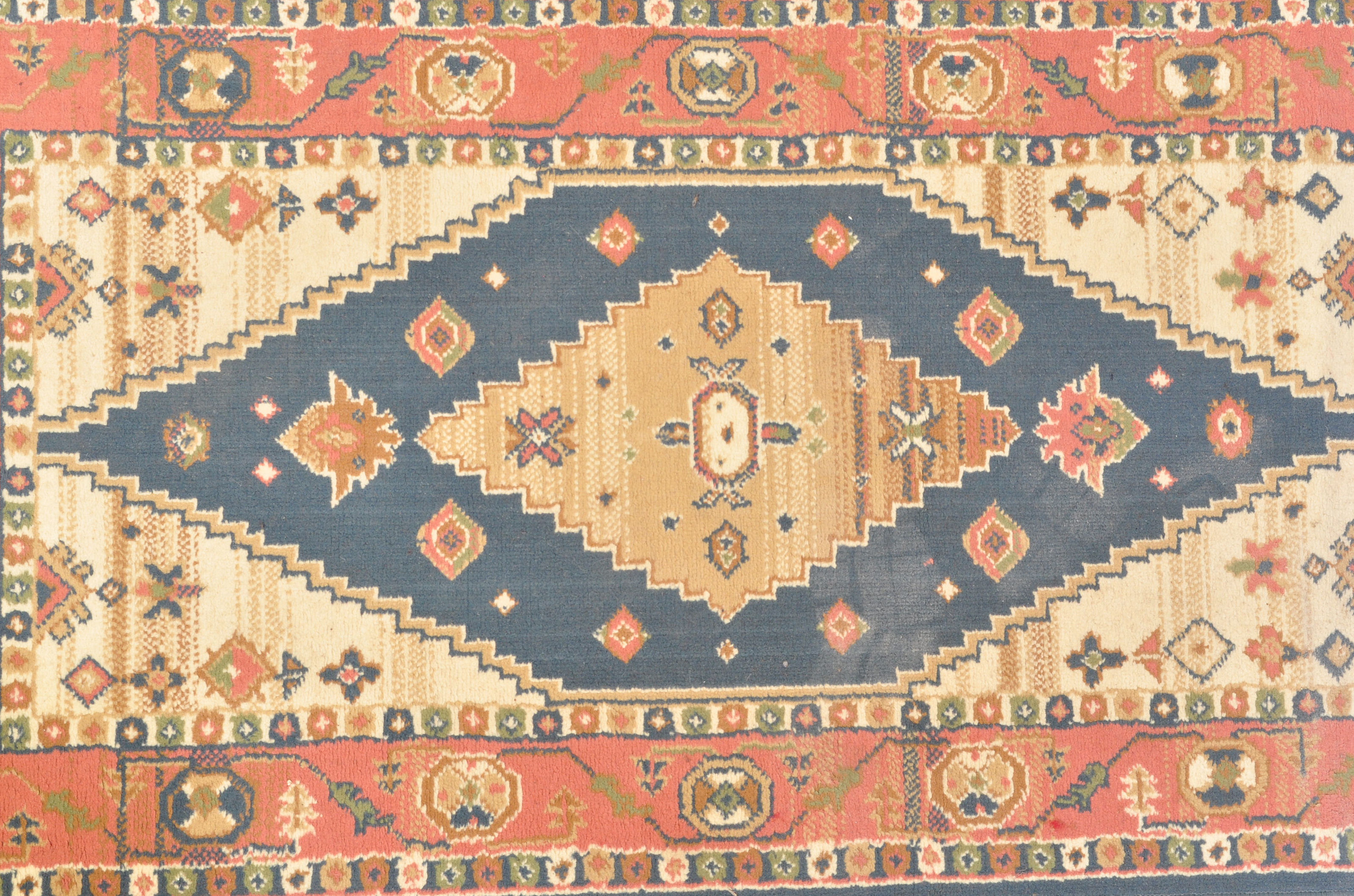 VINTAGE 20TH CENTURY PERSIAN ISLAMIC RUG - CARPET - Image 4 of 5