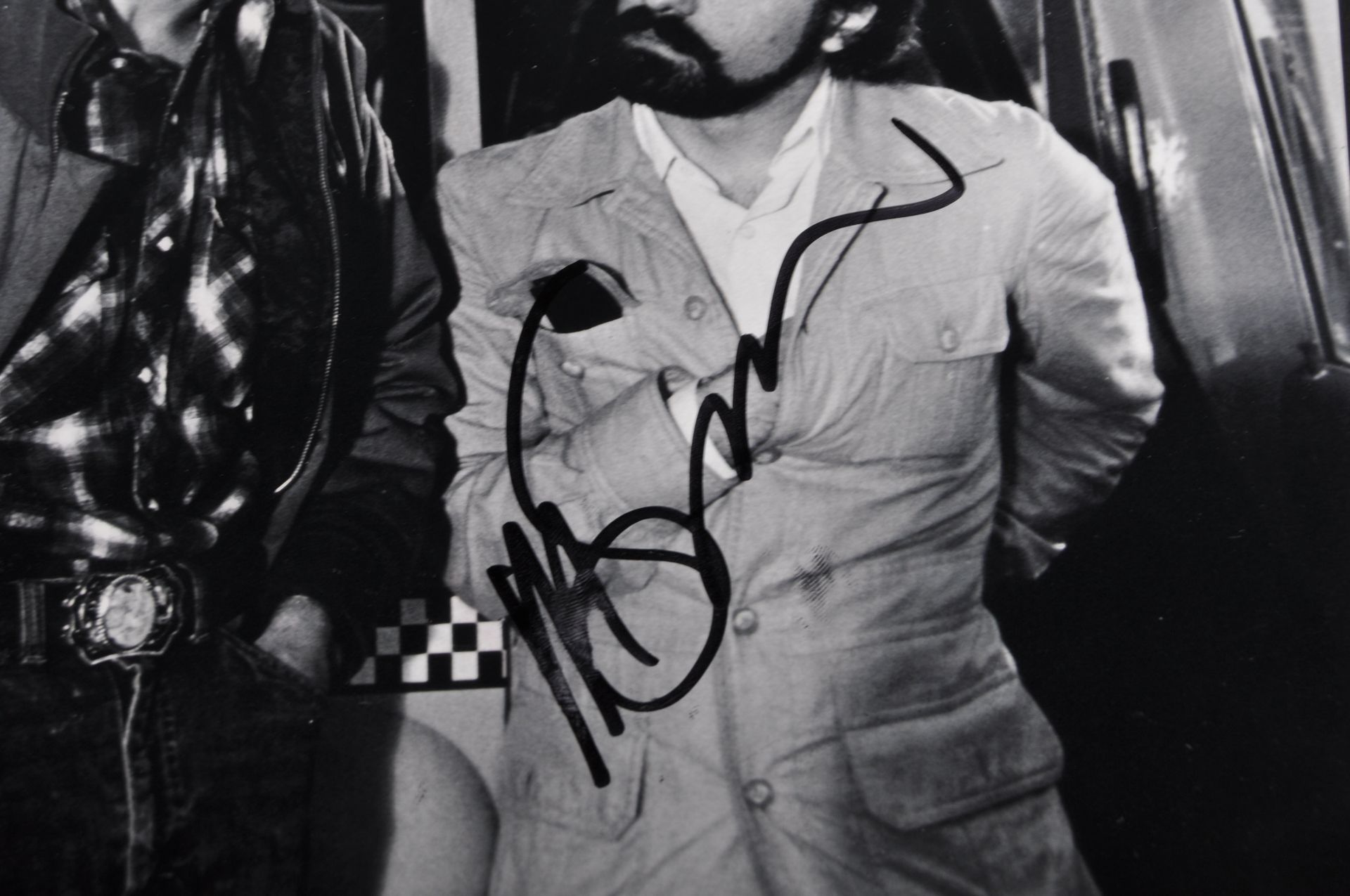 MARTIN SCORSESE - GOODFELLAS - AUTOGRAPHED PHOTO - AFTAL COA - Bild 2 aus 2