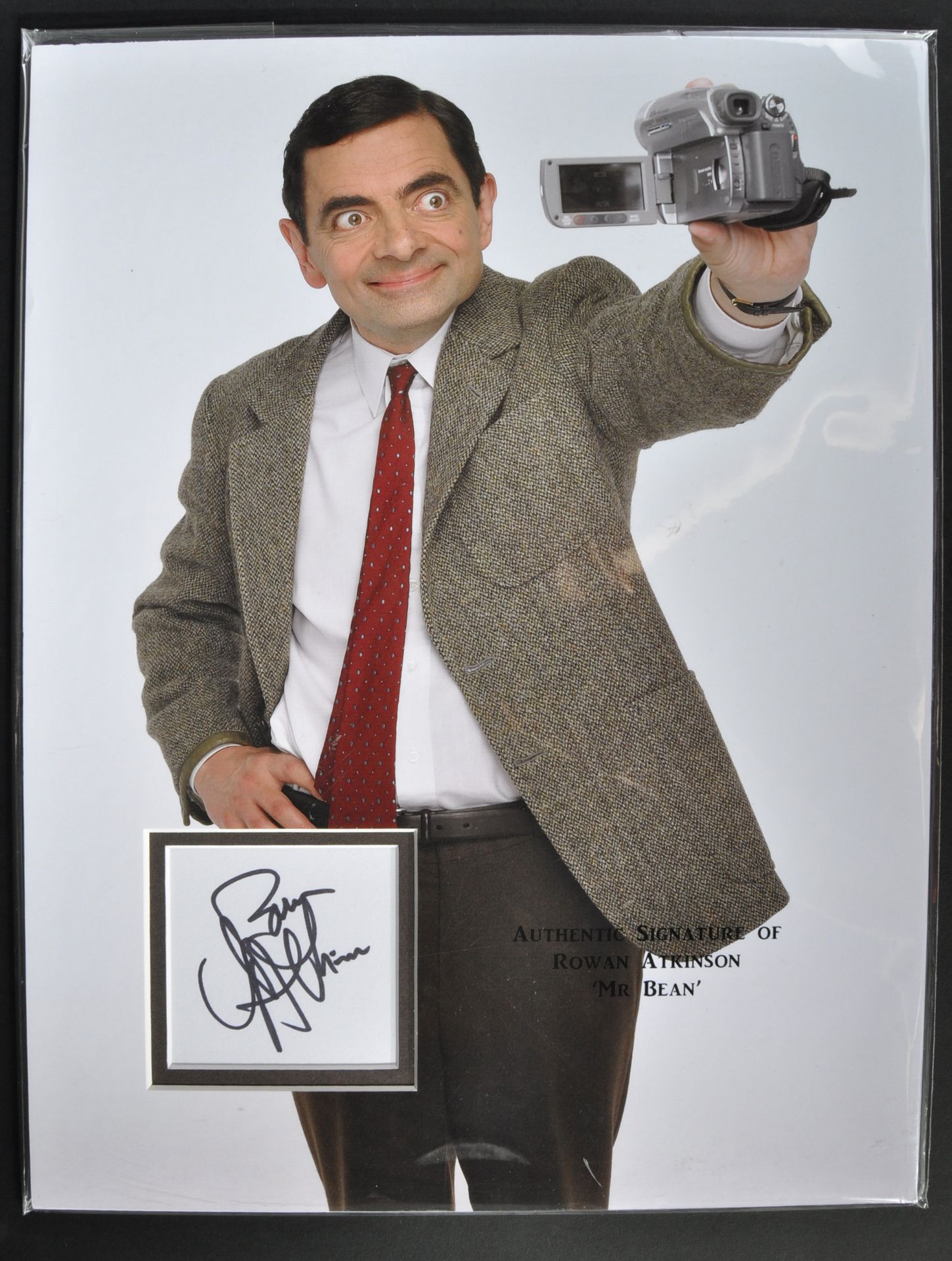 ROWAN ATKINSON - MR BEAN - AUTOGRAPH PRESENTATION - AFTAL