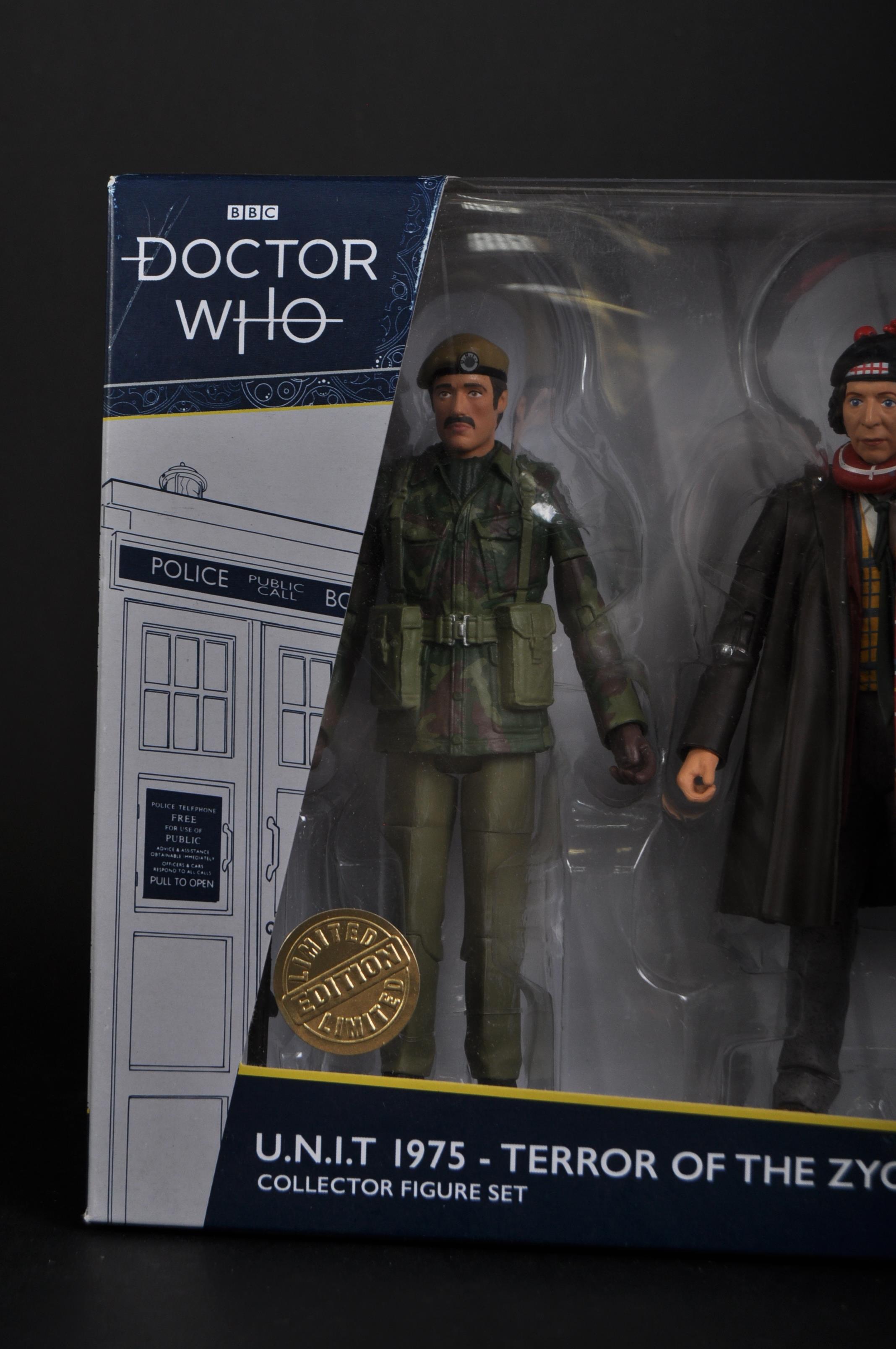 DOCTOR WHO - TERROR OF THE ZYGONS AUTOGRAPHED ACTION FIGURE SET - Image 4 of 5