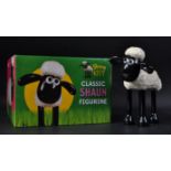 SHAUN THE SHEEP - SHAUN IN THE CITY COLLECTABLE FIGURINE