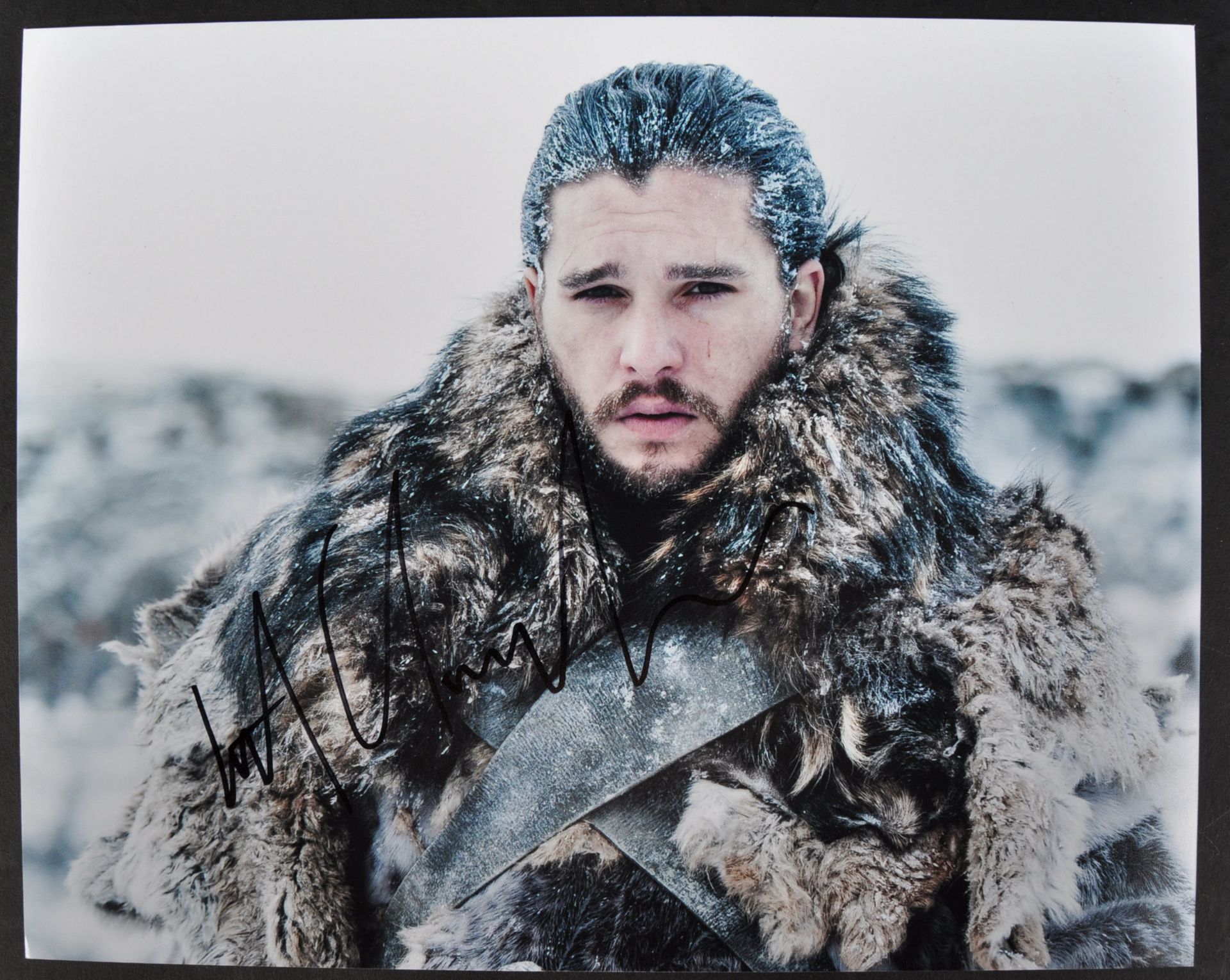 KIT HARINGTON - GAME OF THRONES - SIGNED 8X10" PHOTO - AFTAL