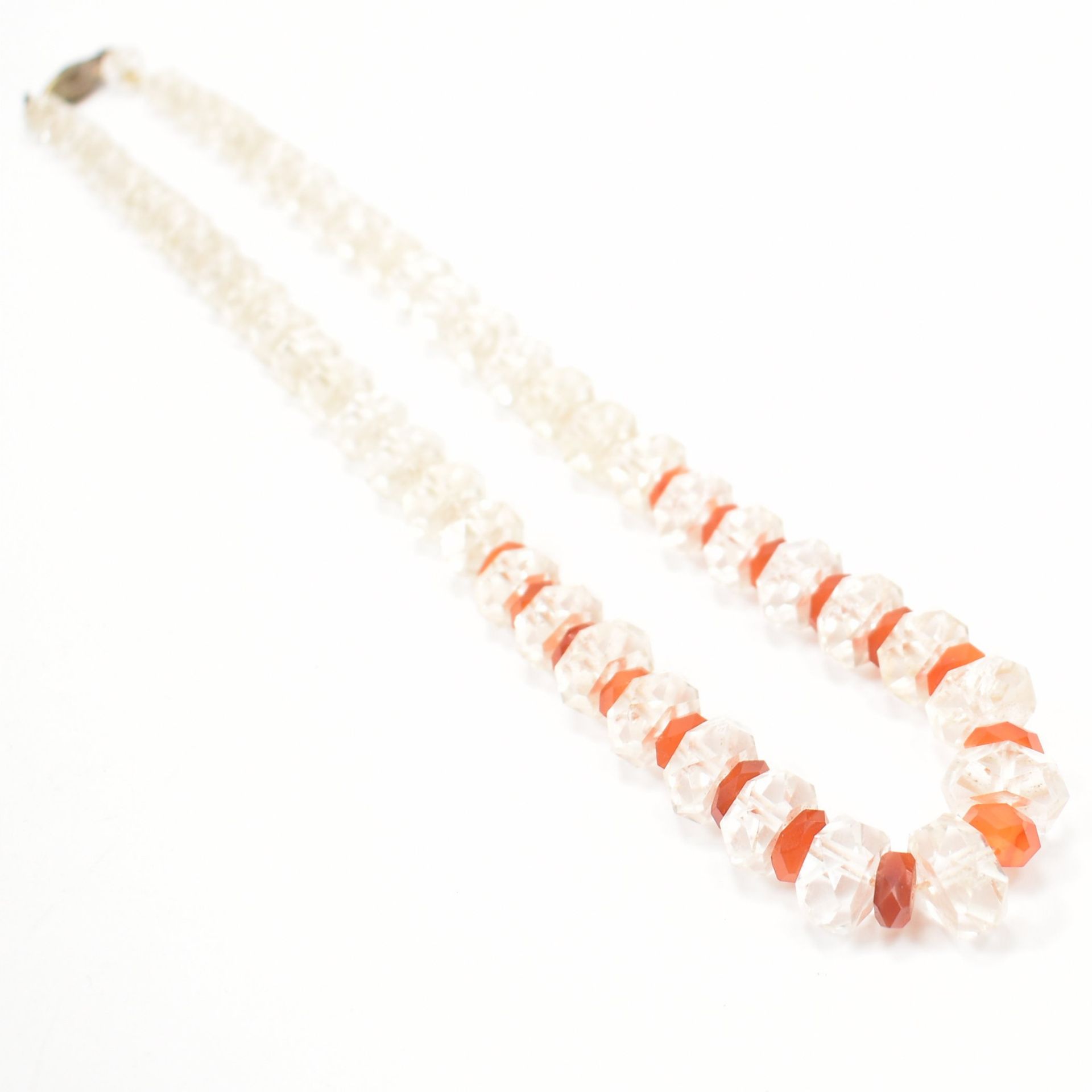 1930S ART DECO ROCK CRYSTAL & CARNELIAN BEADED NECKLACE - Image 3 of 7