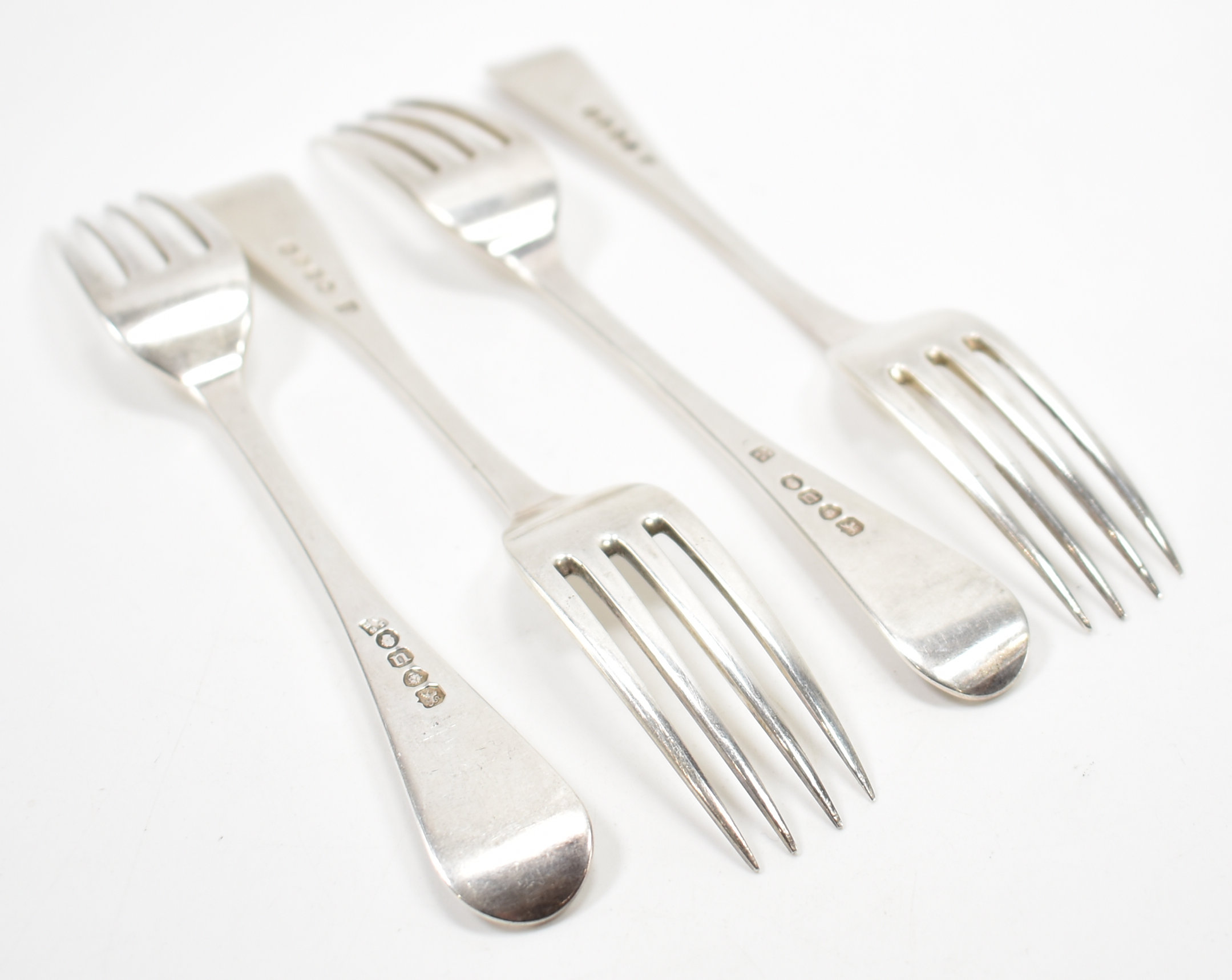 FOUR WILLIAM IV SILVER HALLMARKED FORKS - Image 3 of 4