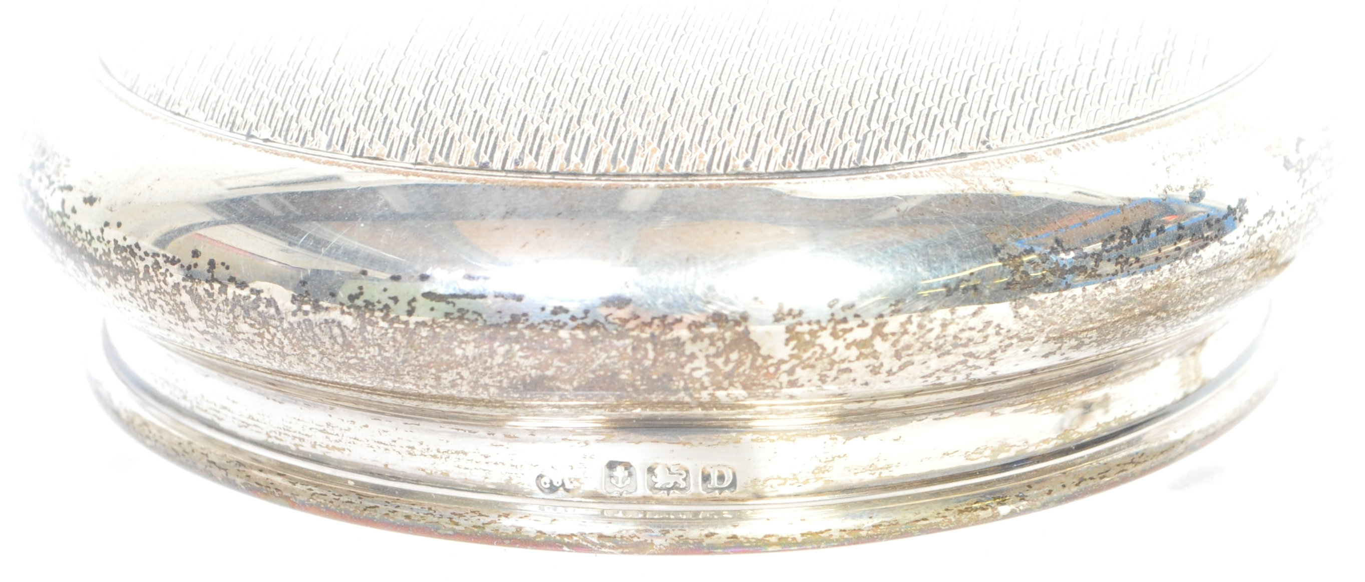 SILVER HALLMARKED DRESSING TABLE POT & ASHTRAY - Image 4 of 5