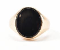 HALLMARKED 9CT GOLD & ONYX RING