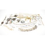 COLLECTION OF ASIAN & MIDDLE EASTERN JEWELLERY