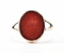 VICTORIAN GOLD & RED STONE SIGNET INTAGLIO RING