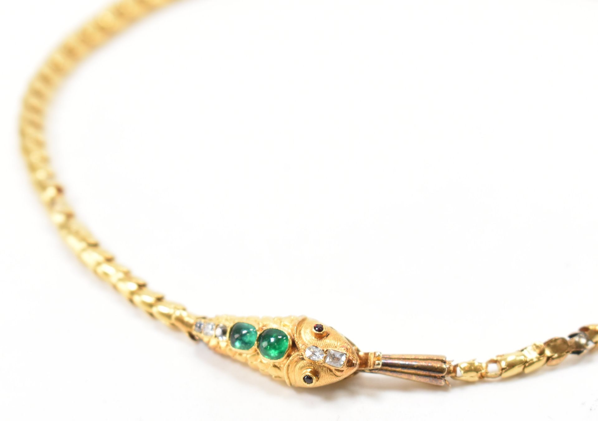 VICTORIAN EMERALD DIAMOND SPINEL & GOLD SERPENT NECKLACE - Image 3 of 11