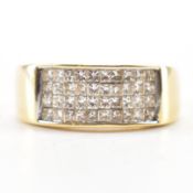 VINTAGE GOLD & DIAMOND CLUSTER RING