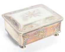 18TH CENTURY SILVER GEORGE II 18TH CENTURY SNUFF BOX