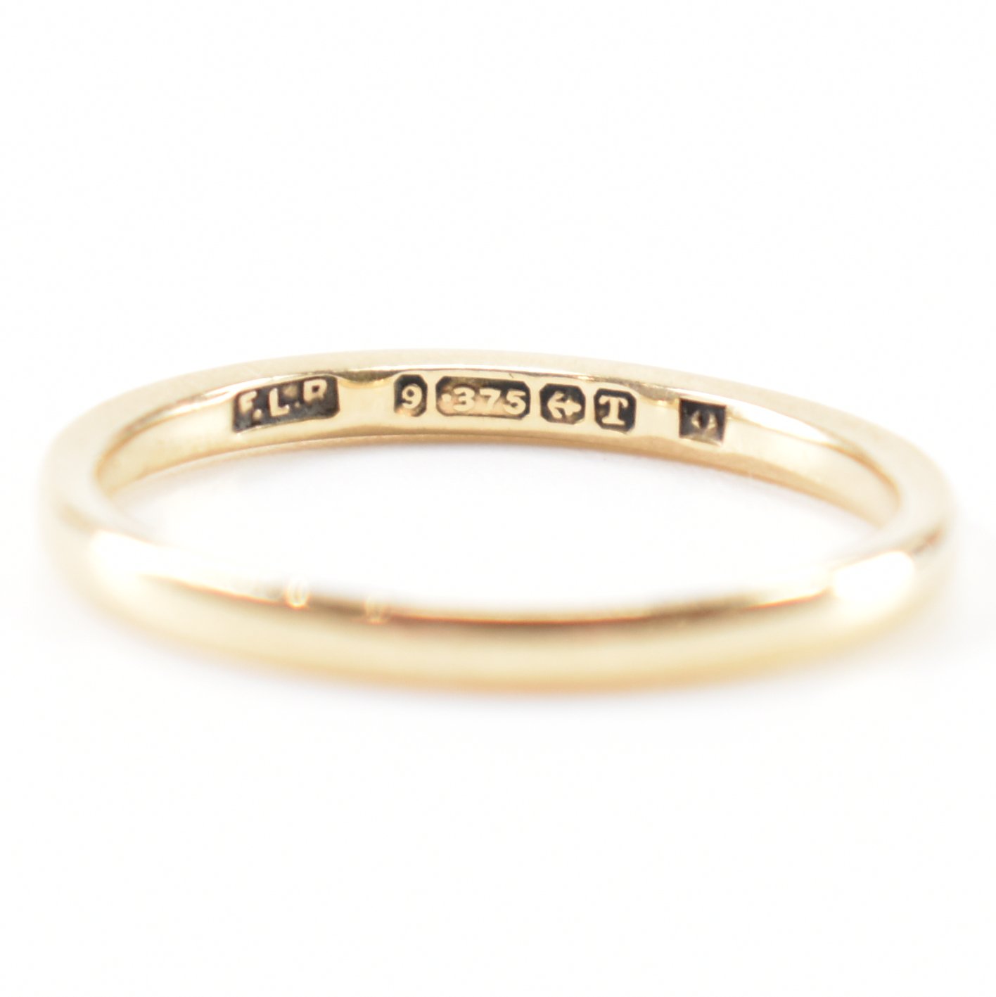 HALLMARKED 9CT GOLD BAND RING - Image 5 of 6