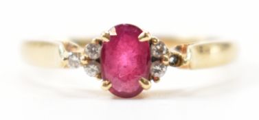 18CT GOLD RUBY & DIAMOND RING