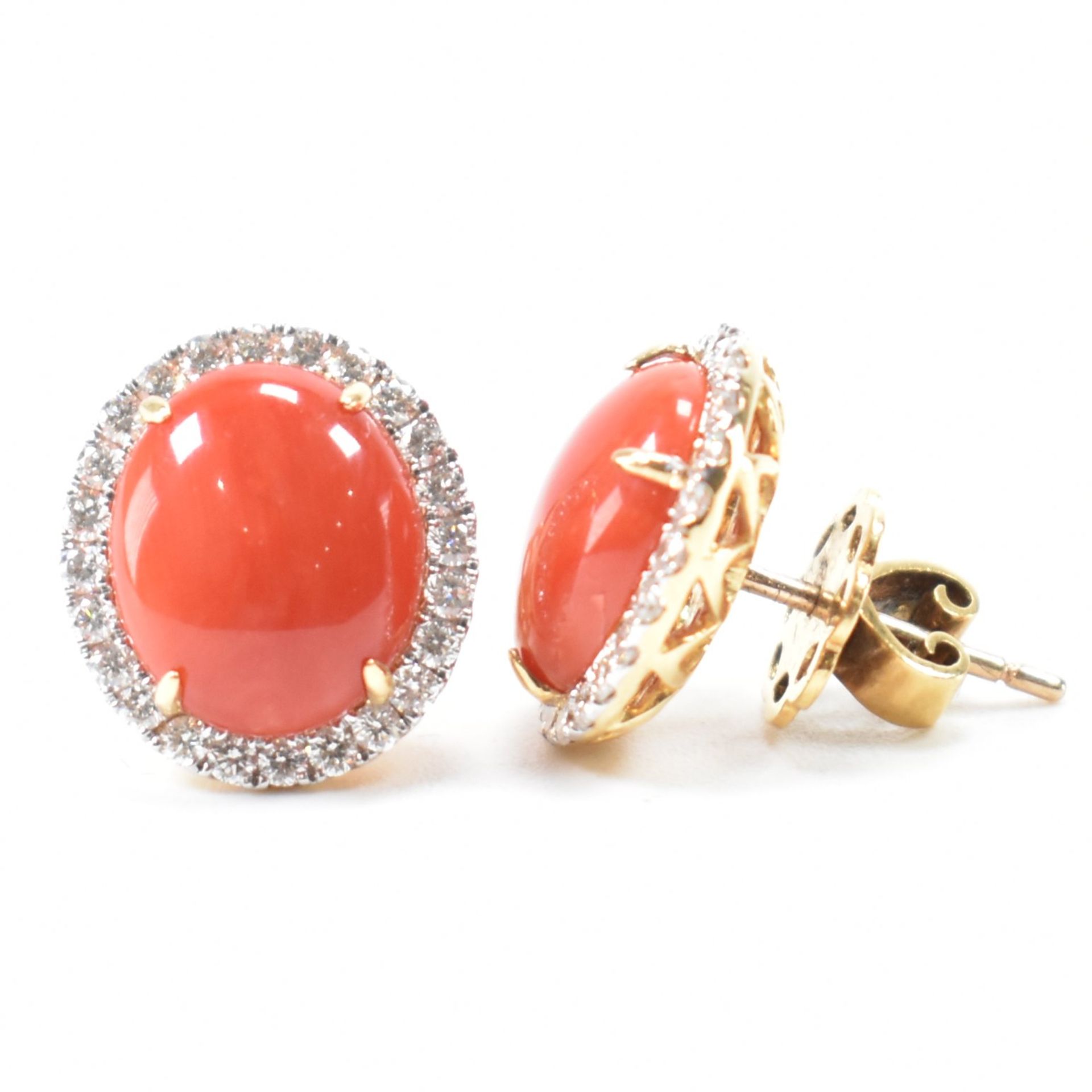 PAIR OF 18CT GOLD CORAL & DIAMOND EARRINGS - Image 2 of 4