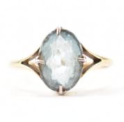 18CT GOLD & AQUAMARINE SINGLE STONE RING