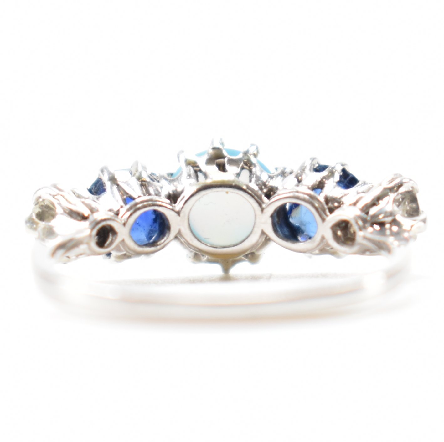 VINTAGE PLATINUM OPAL DIAMOND & SAPPHIRE 5 STONE RING - Image 3 of 8