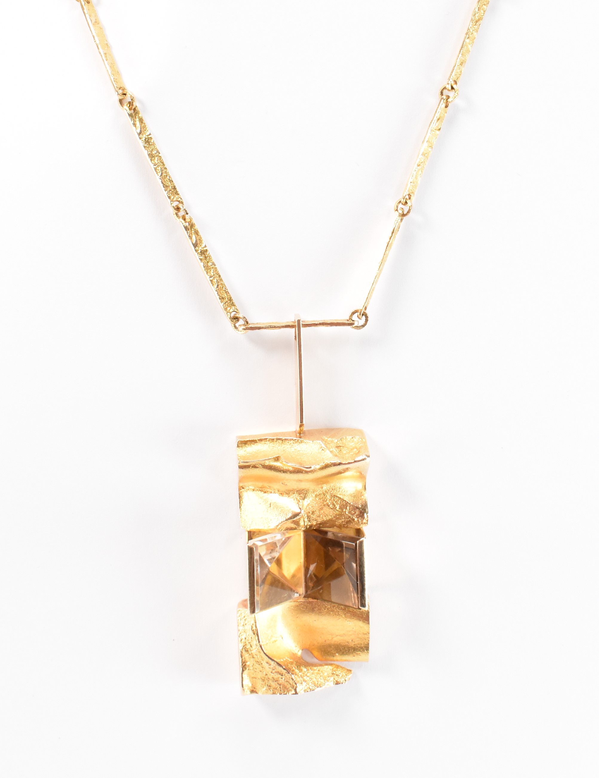 1970S BJORN WECKSTROM GOLD & QUARTZ MODERNIST NECKLACE