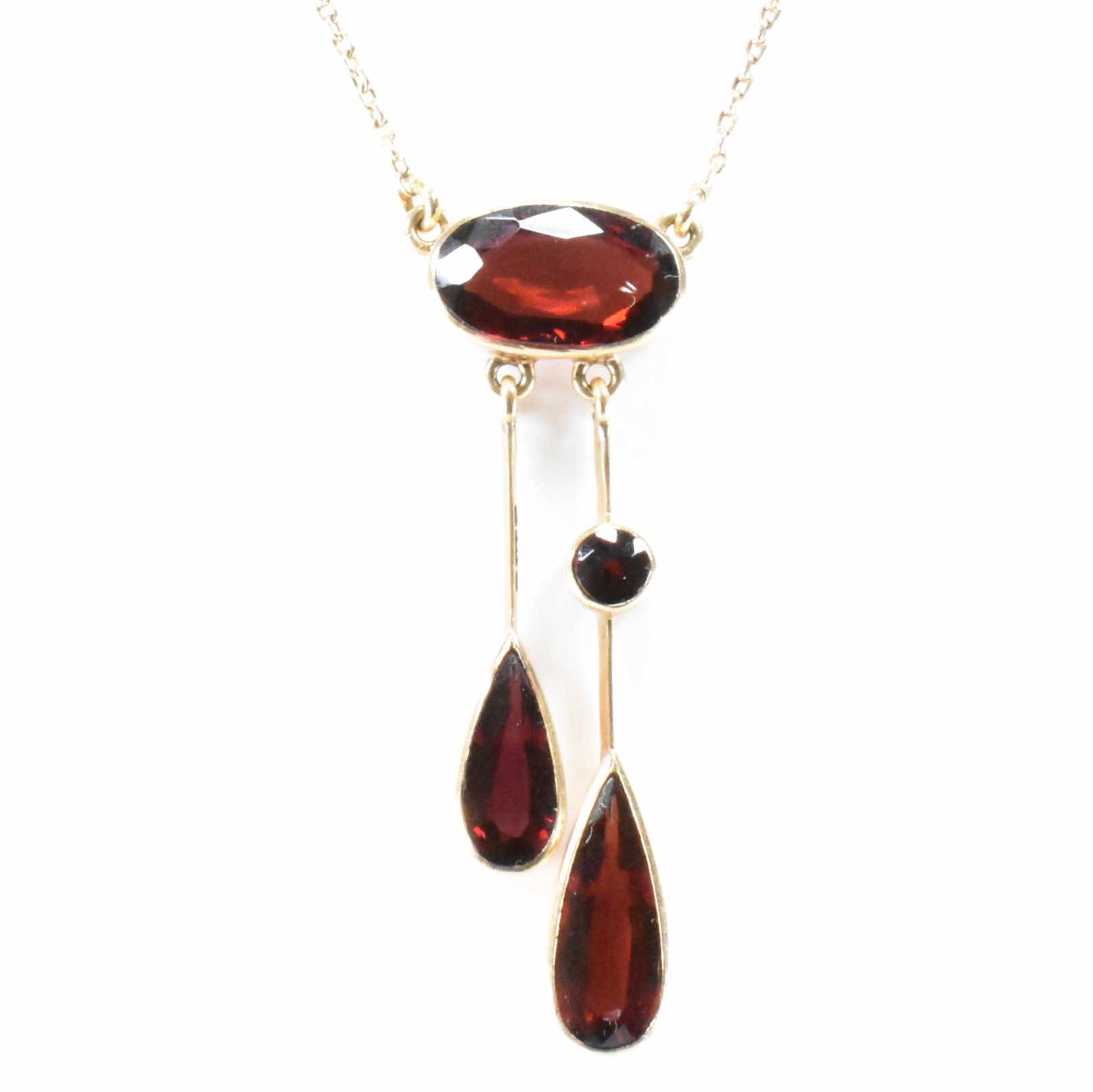 HALLMARKED 9CT GOLD & GARNET NECKLACE