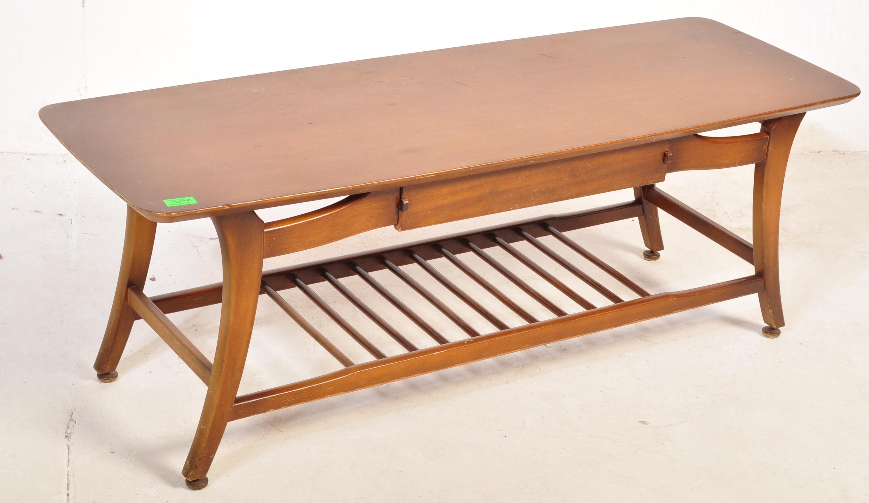 A RETRO VINTAGE MID 20TH CENTURY TEAK COFFEE TABLE - Image 2 of 5