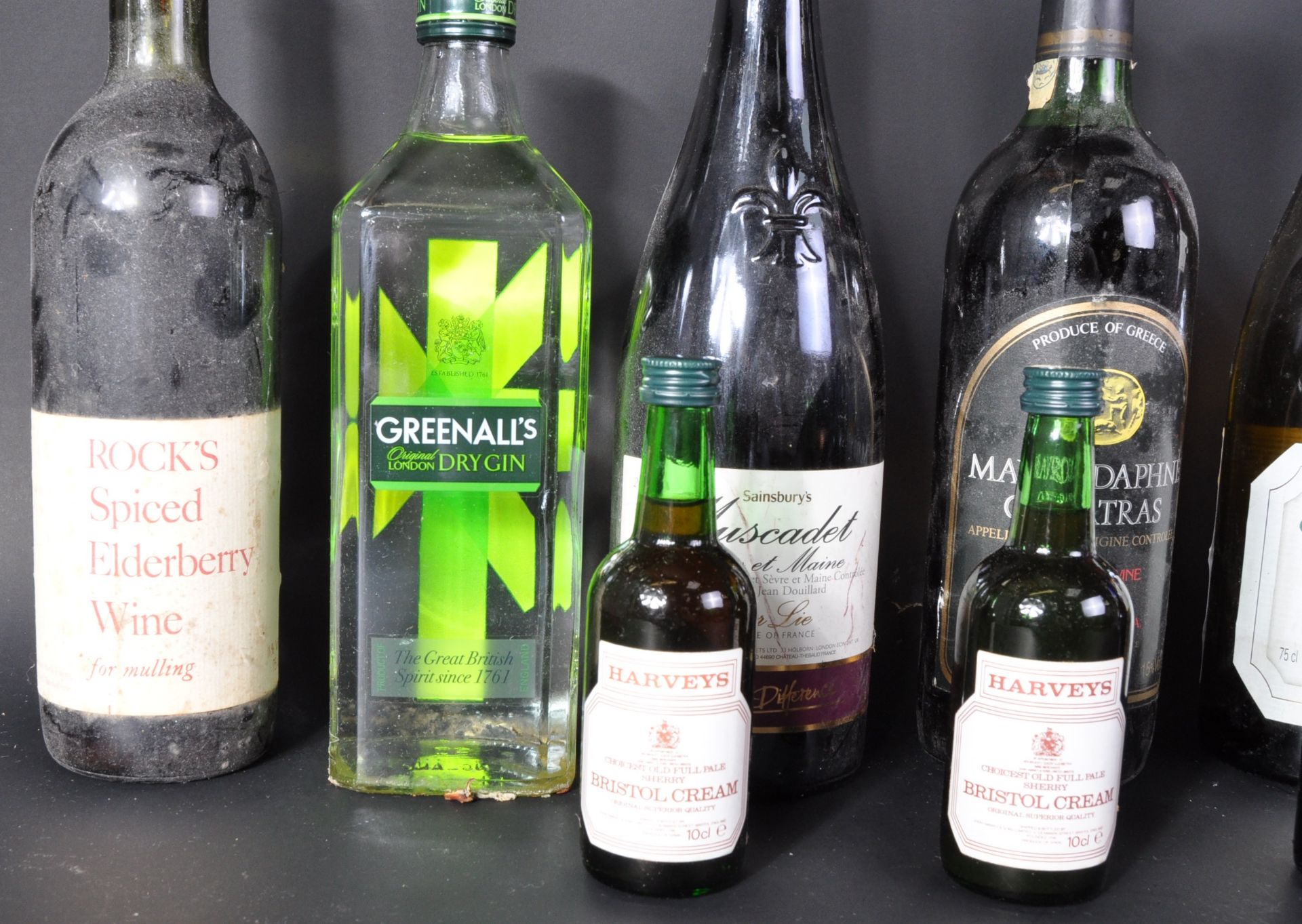COLLECTION OF ASSORTED WINE & SPIRITS - Image 2 of 4