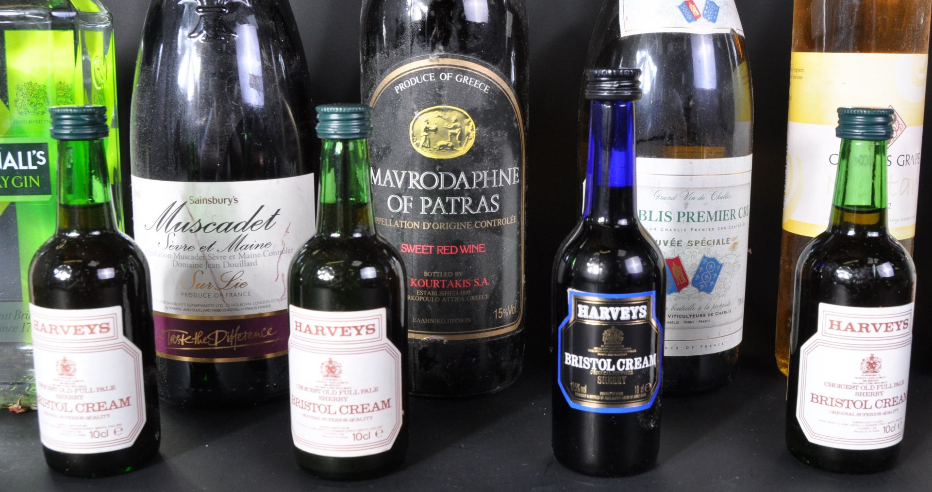 COLLECTION OF ASSORTED WINE & SPIRITS - Image 3 of 4