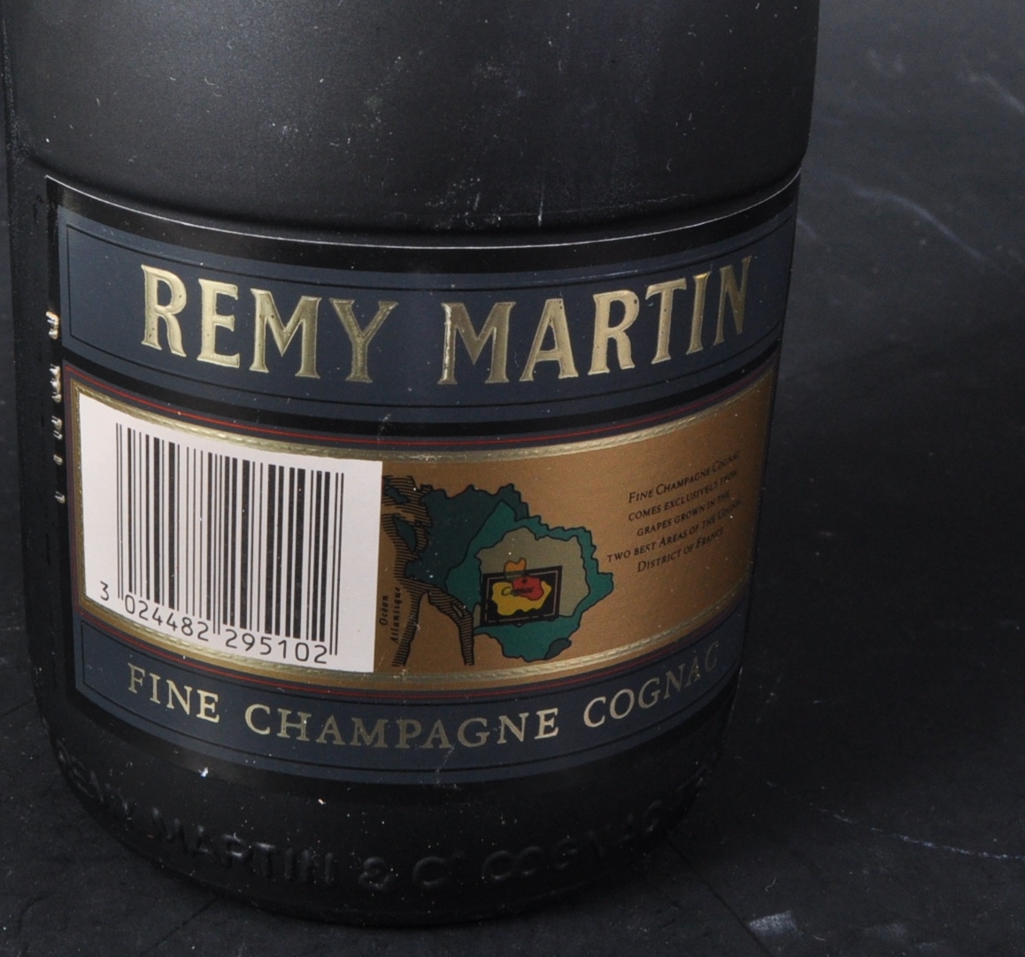 REMY MARTIN COGNAC - SINGLE LITRE BOXED BOTTLE - Image 4 of 4