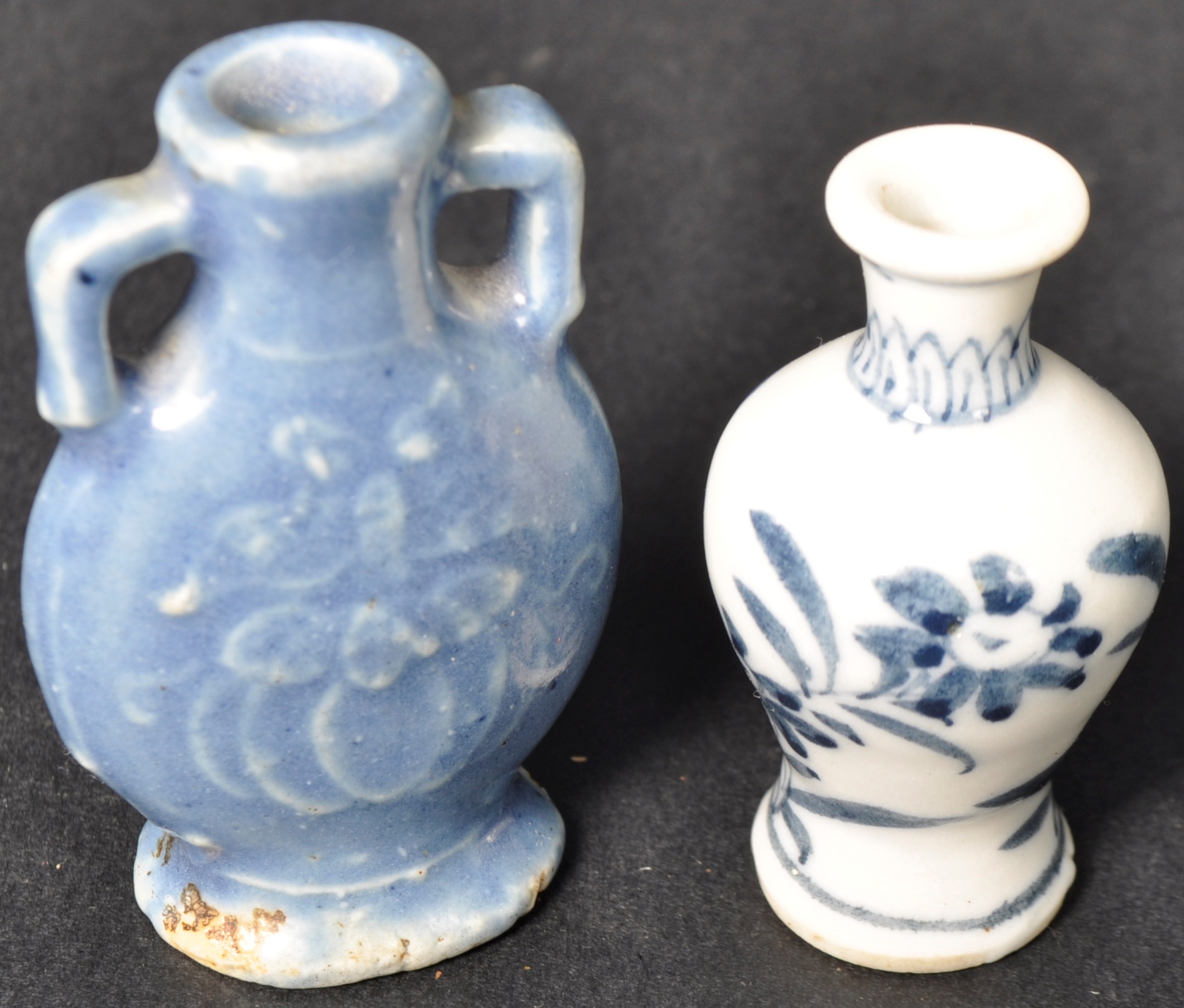 19TH CENTURY CHINESE MONOCHROME BLUE SNUFF BOTTLE - Image 2 of 6