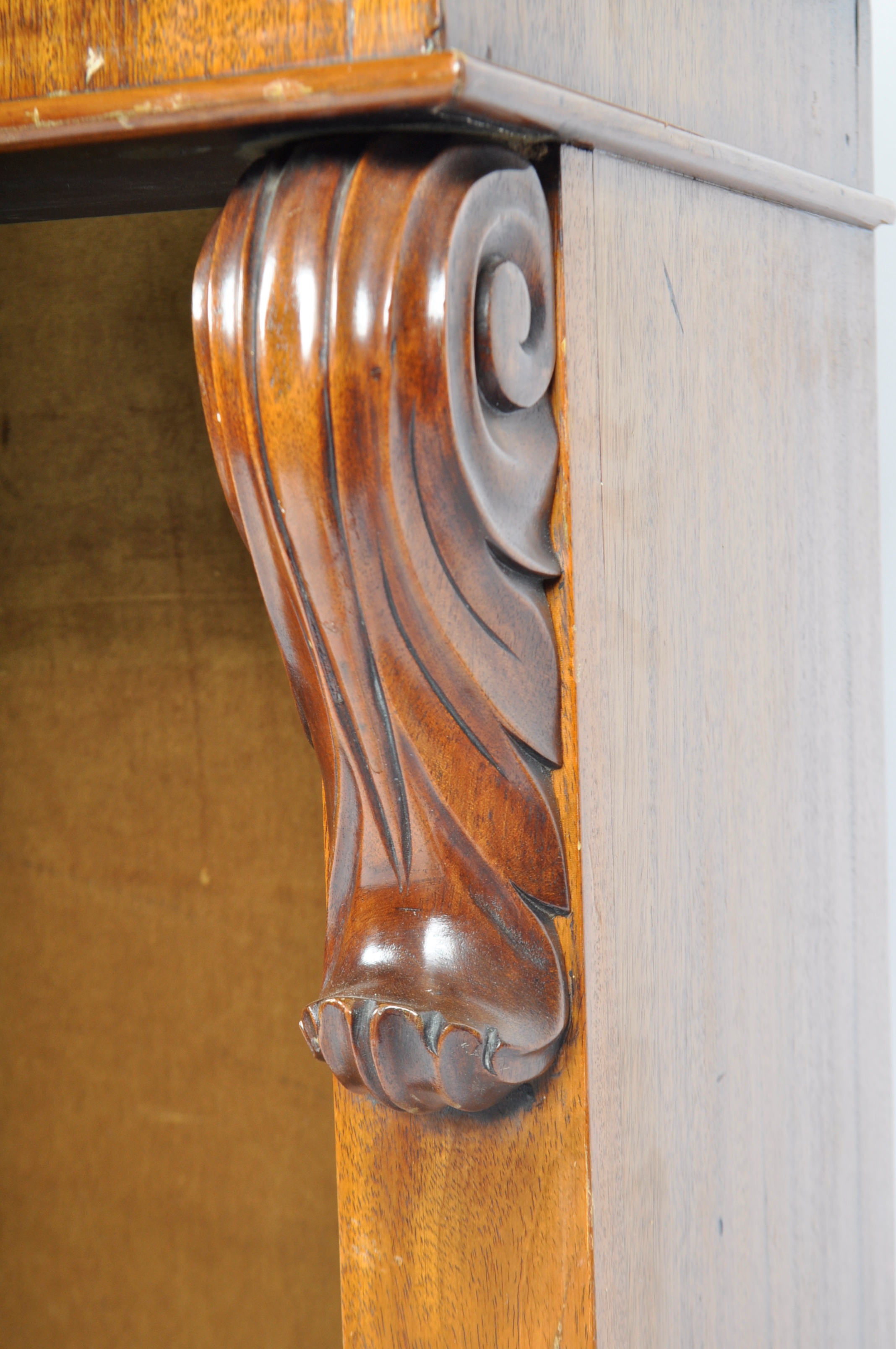 19TH CENTURY VICTORIAN MAHOGANY OPEN BOOKCASE - Image 6 of 9