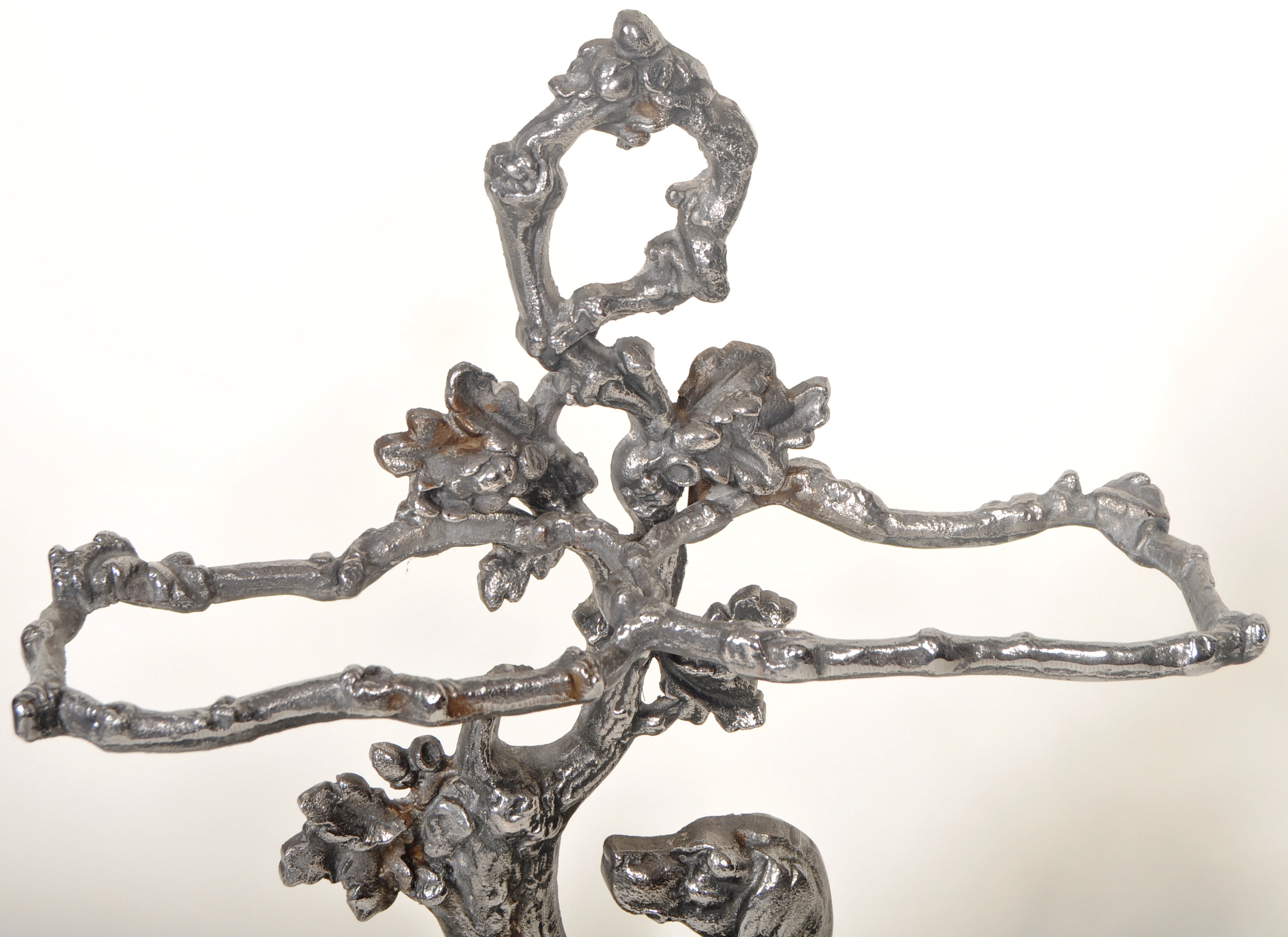 19TH CENTURY COALBROOKDALE MANNER CAST IRON DOG STICKSTAND - Image 3 of 8