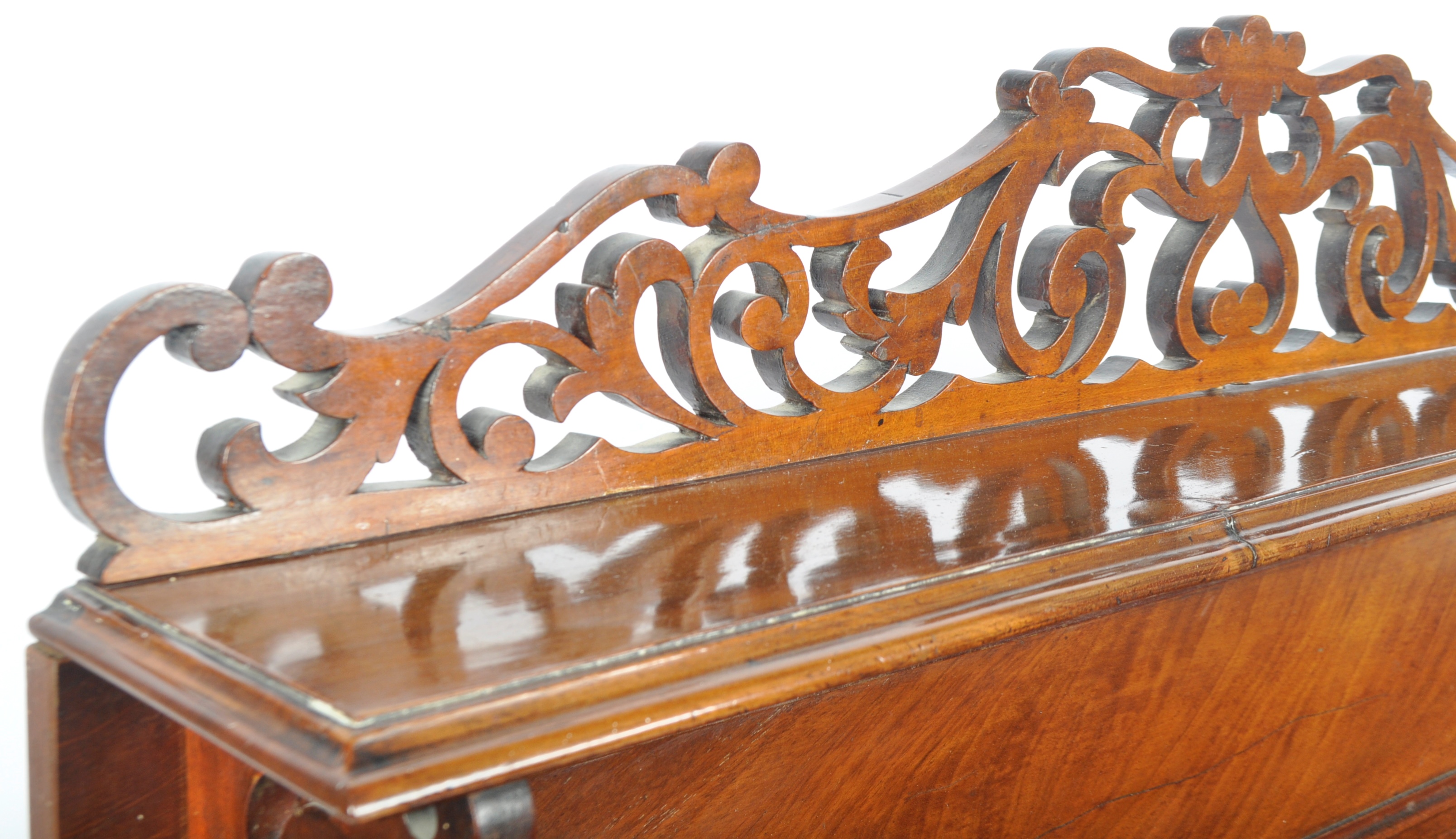 19TH CENTURY VICTORIAN MAHOGANY OPEN BOOKCASE - Image 3 of 9