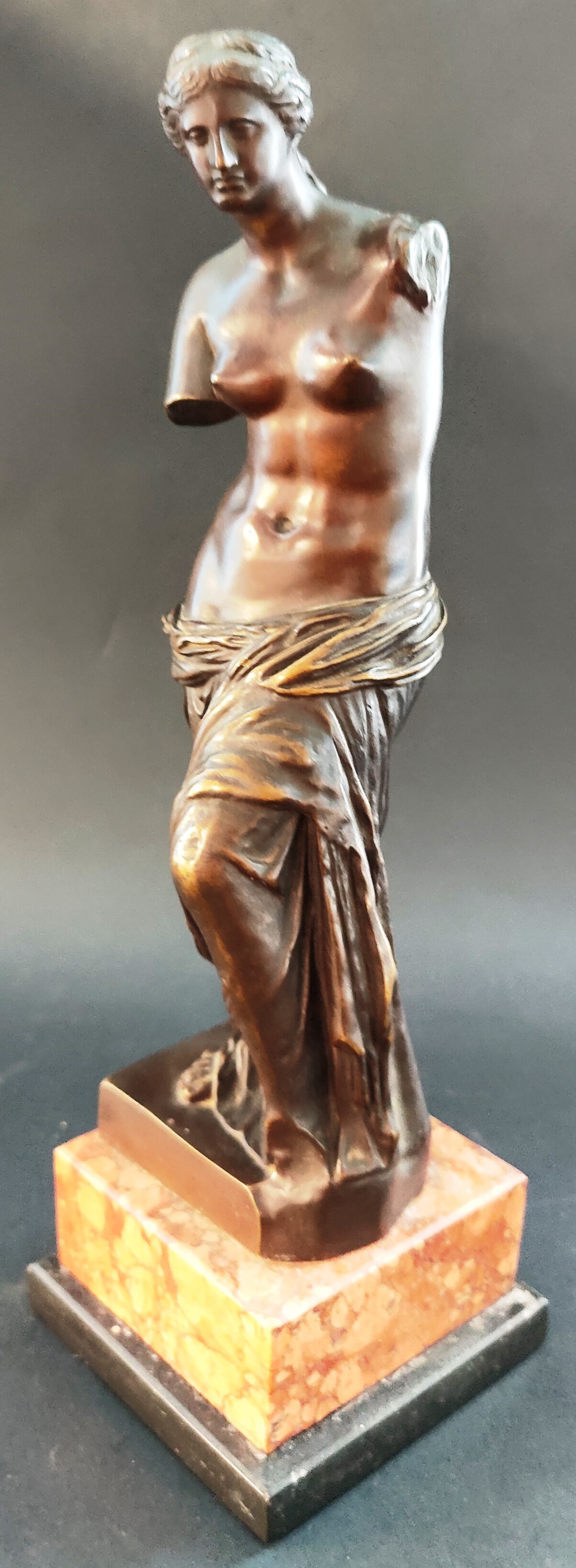 LARGE 19TH CENTURY GRAND TOUR BRONZE VENUS DE MILO