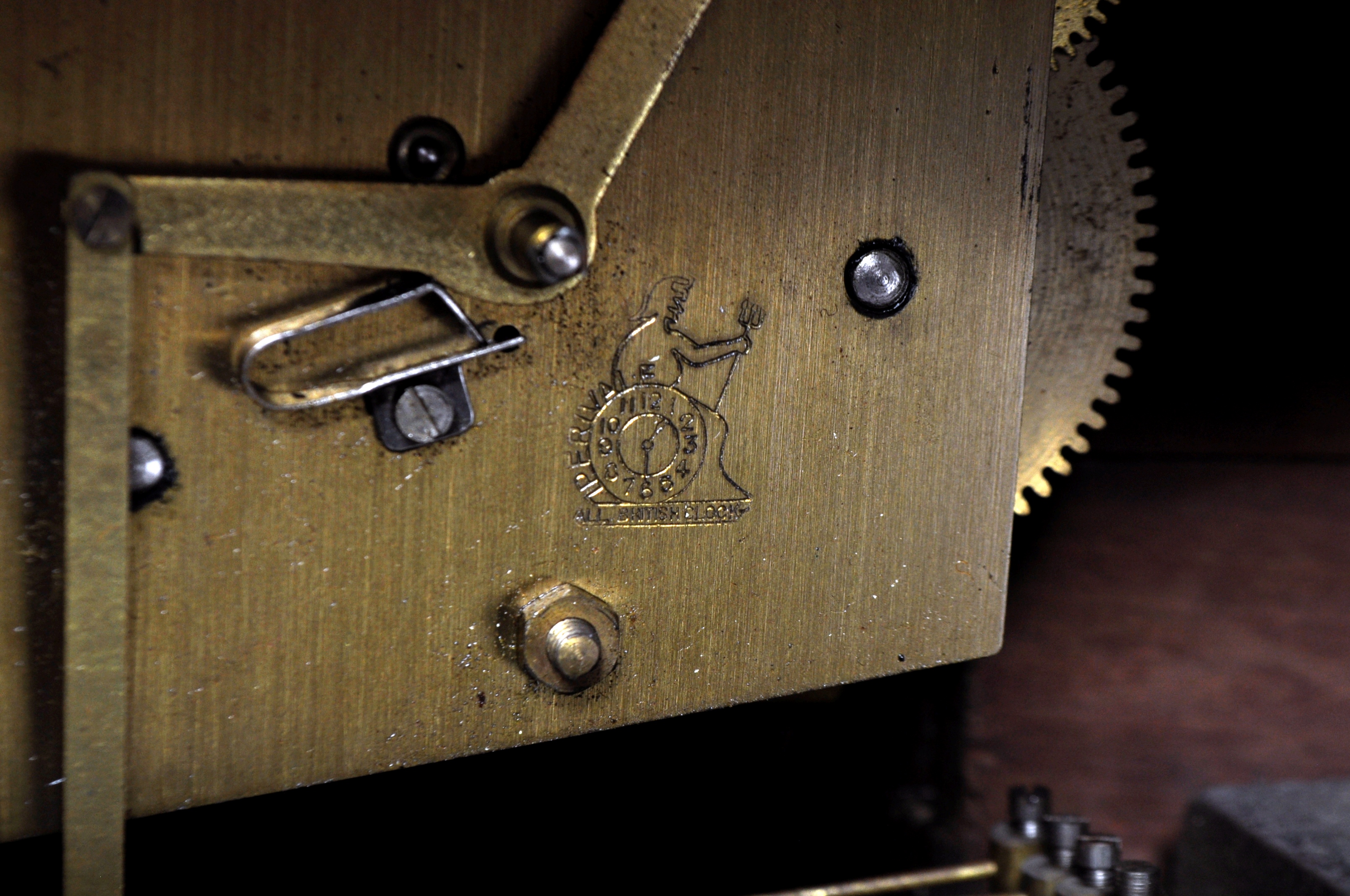 EDWARDIAN CLUB HOUSE / INTERNAL SHOP CLOCK PEDIMENT - Image 9 of 9