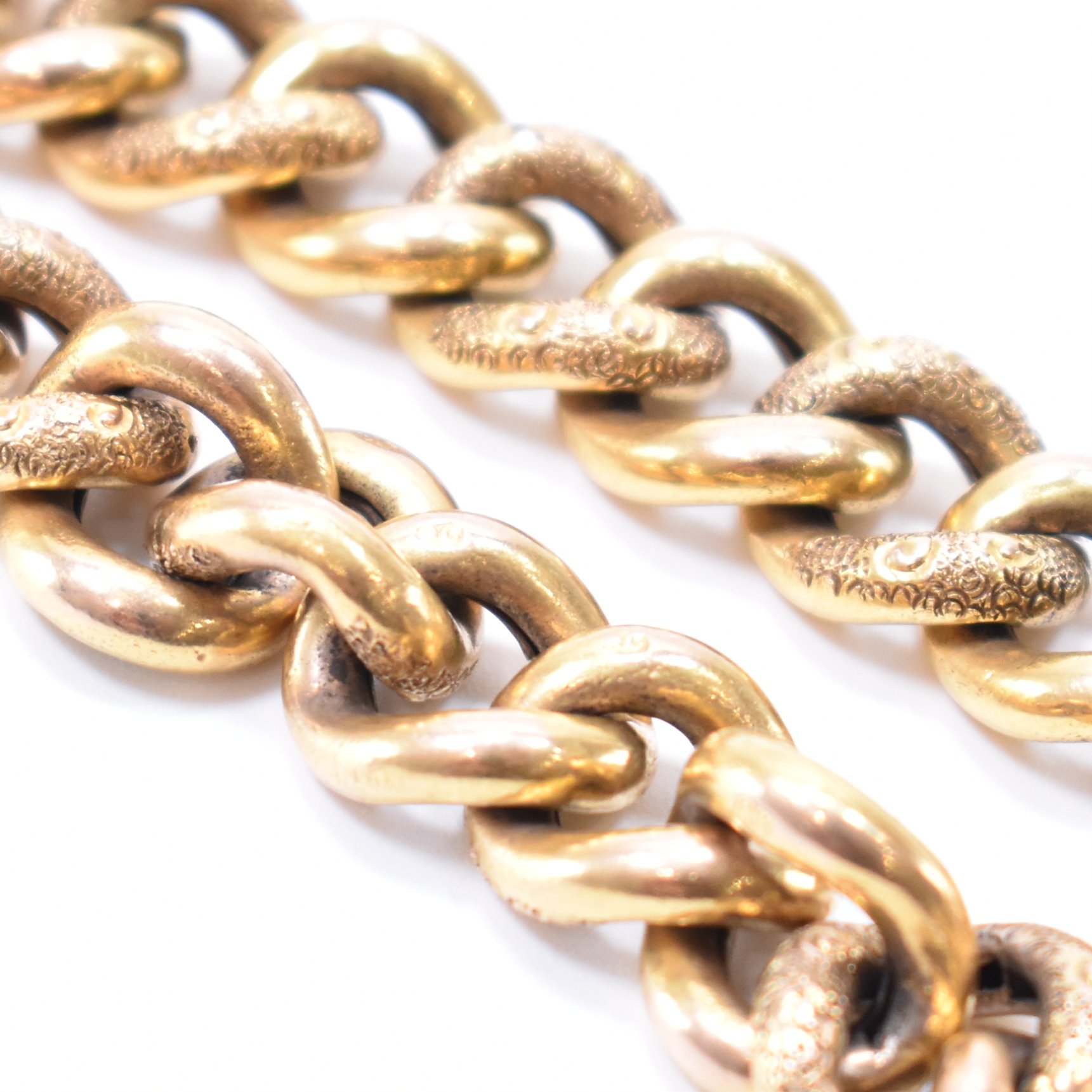 VICTORIAN 9CT GOLD FANCY CURB LINK CHAIN BRACELET - Image 3 of 5