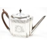 GEORGIAN SILVER HALLMARKED TEA POT