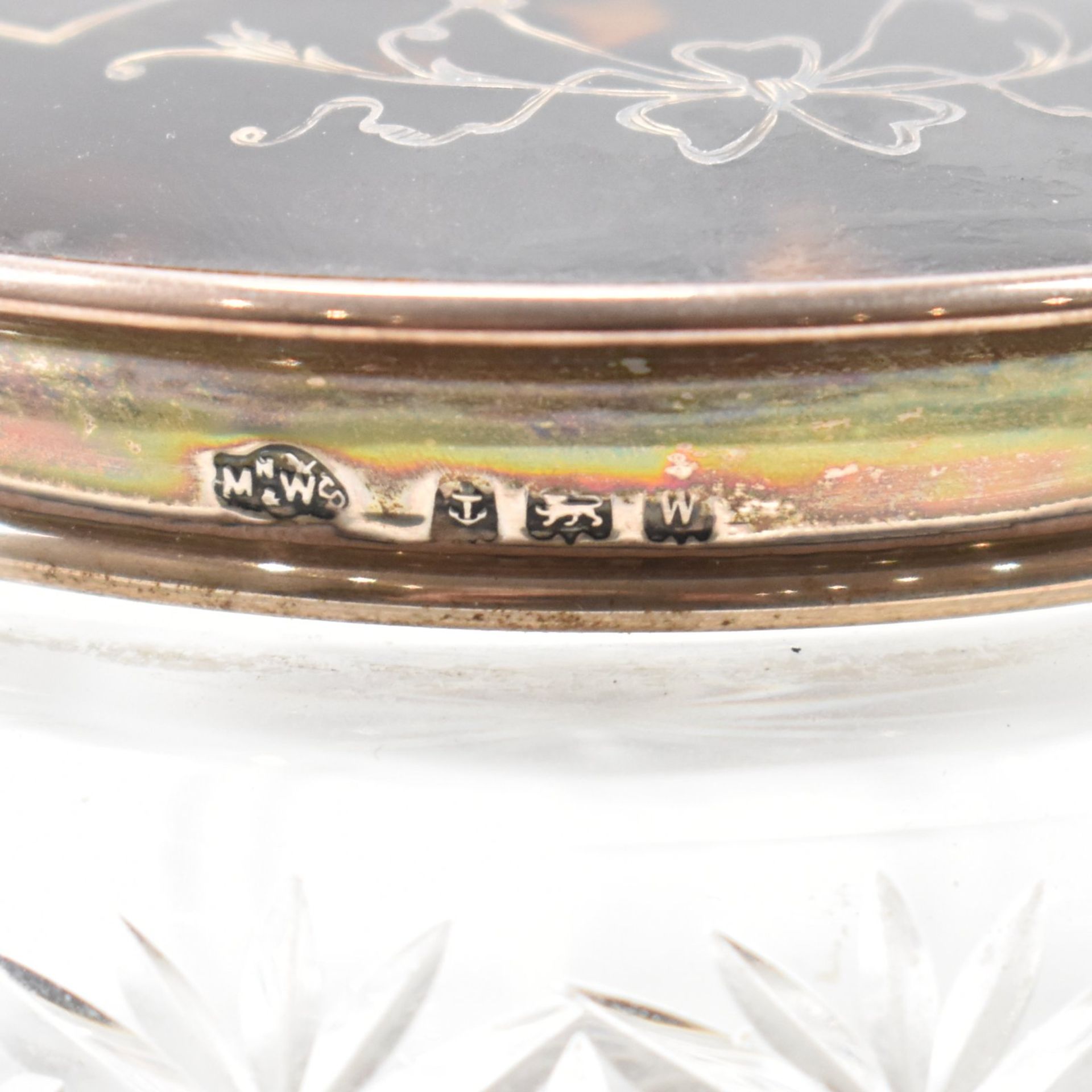 GROUP OF 1920S SILVER DRESSING TABLE ITEMS - Image 6 of 8