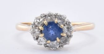 ANTIQUE 18CT GOLD SAPPHIRE & DIAMOND CLUSTER RING