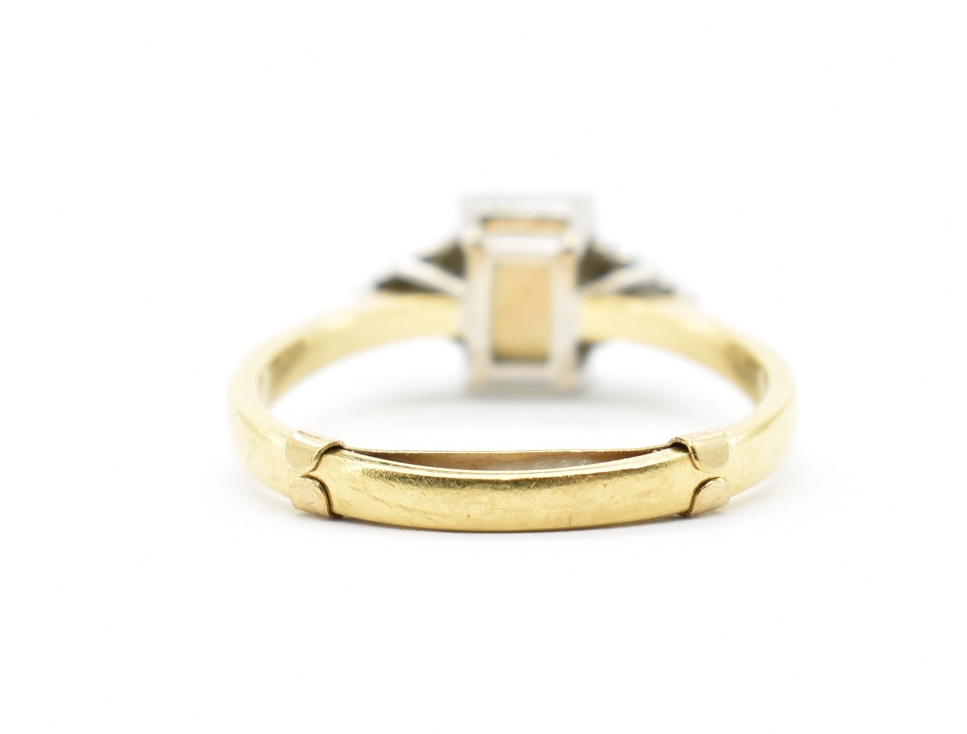 HALLMARKED 18CT GOLD OPAL & DIAMOND RING - Bild 6 aus 8
