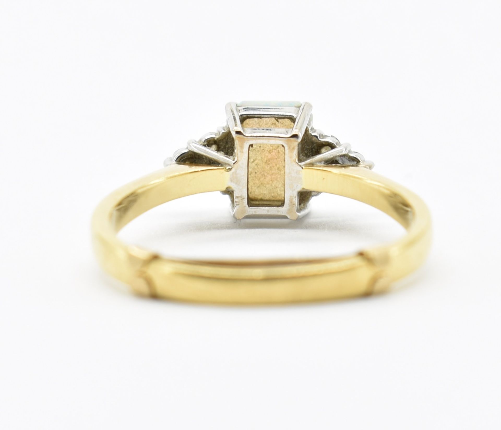 HALLMARKED 18CT GOLD OPAL & DIAMOND RING - Bild 4 aus 8