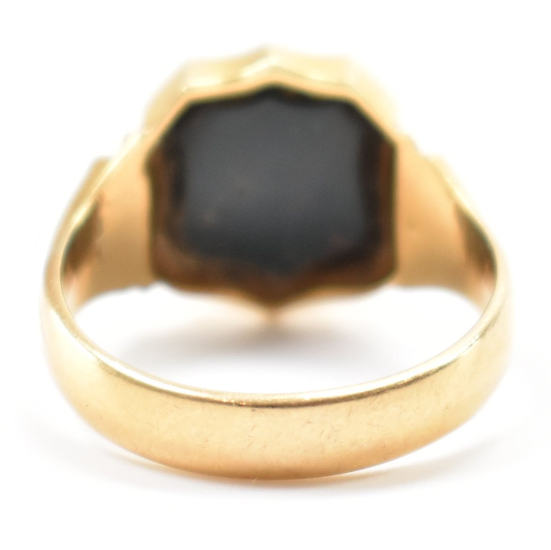 VICTORIAN 18CT GOLD & BLOOD STONE SIGNET RING - Bild 4 aus 9