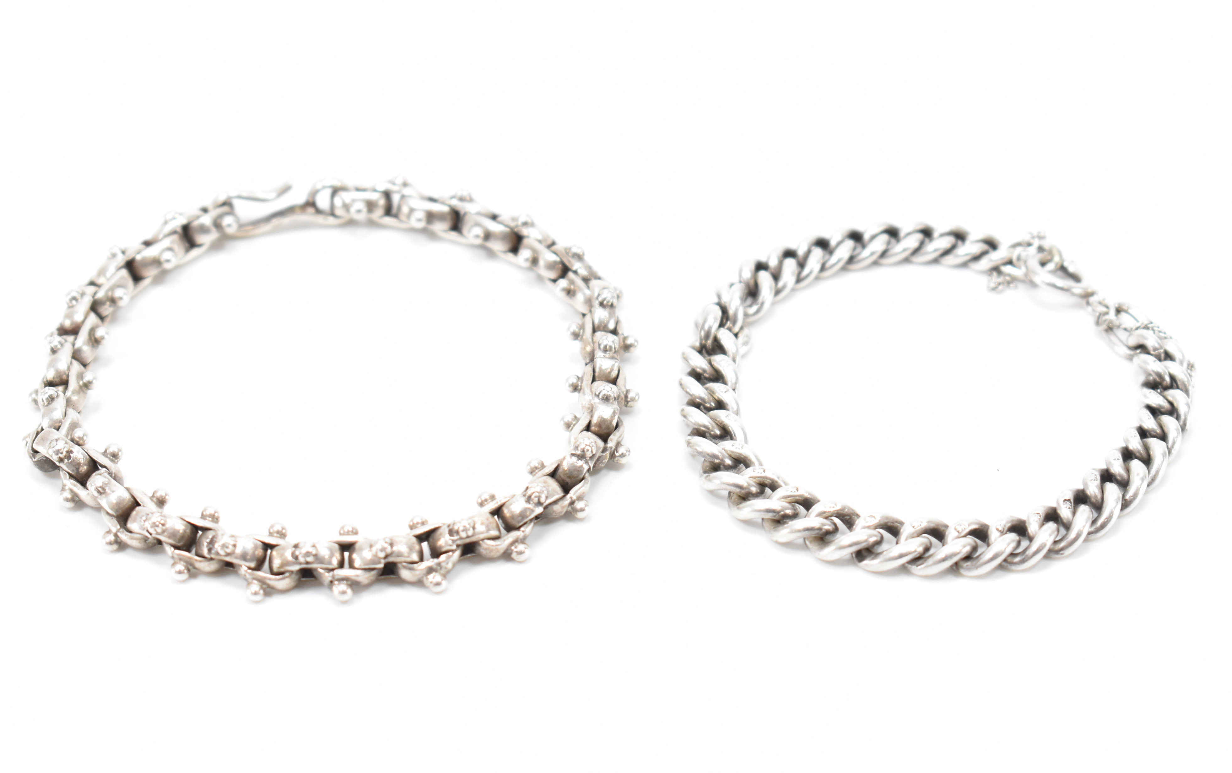 PAIR OF SILVER CHAIN BRACELETS