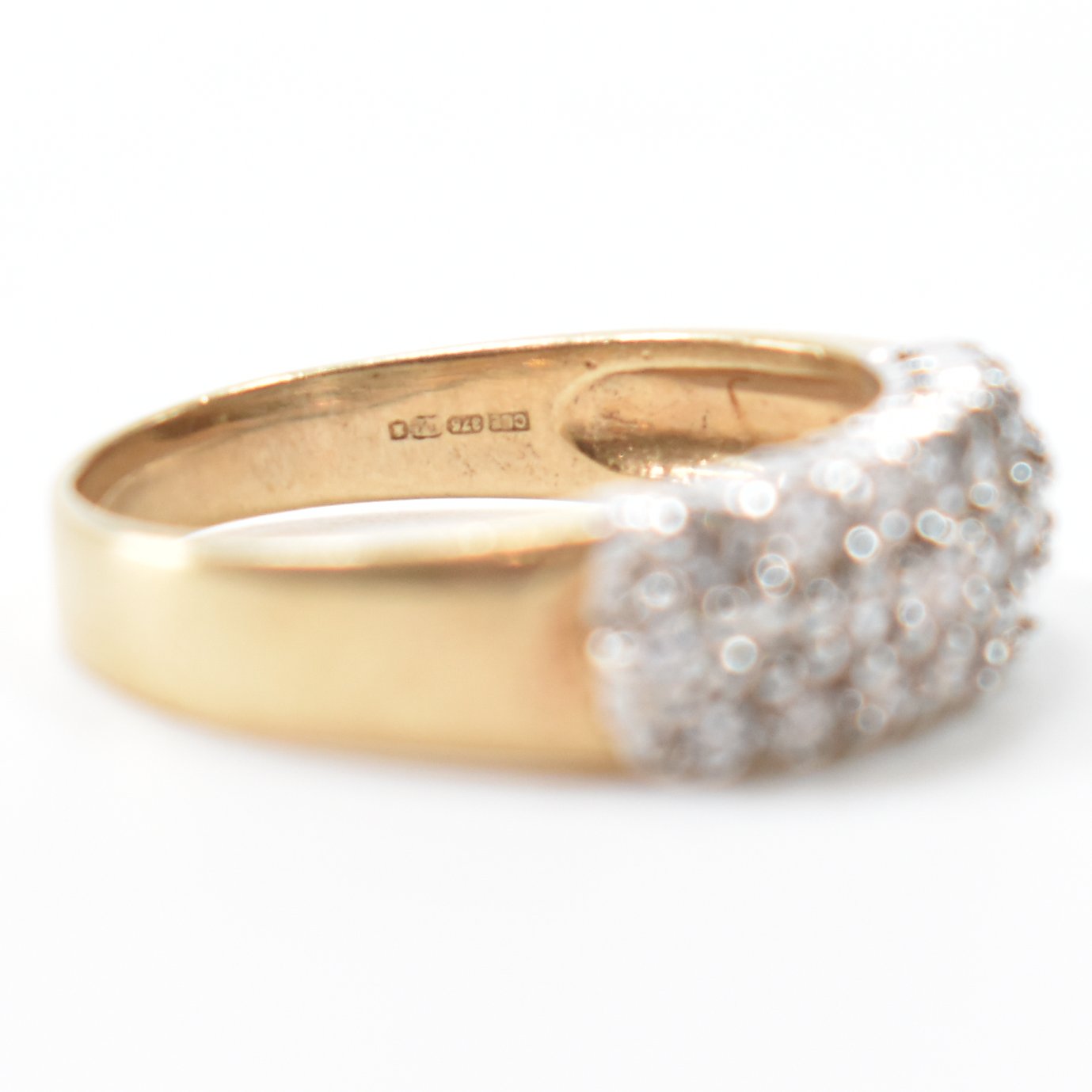 HALLMARKED 9CT GOLD CLUSTER RING - Image 6 of 9