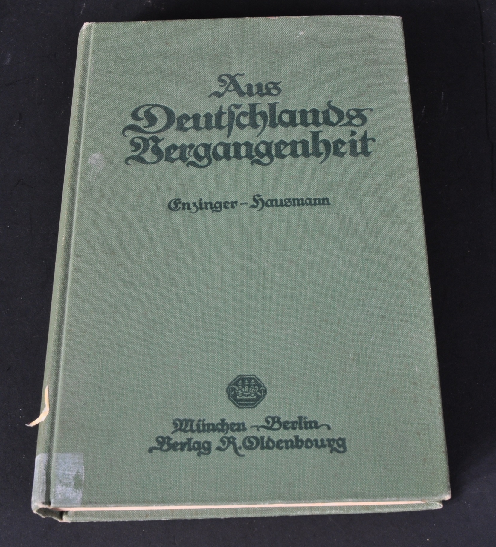 WWII SECOND WORLD WAR GERMAN KRIEGSMARINE U-BOAT LIBRARY BOOKS - Image 7 of 8