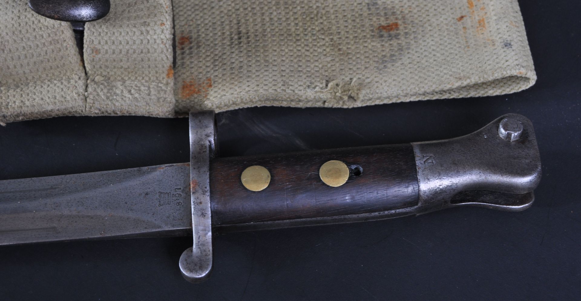 19TH CENTURY VICTORIAN P88 LEE METFORD BAYONET - Image 3 of 5